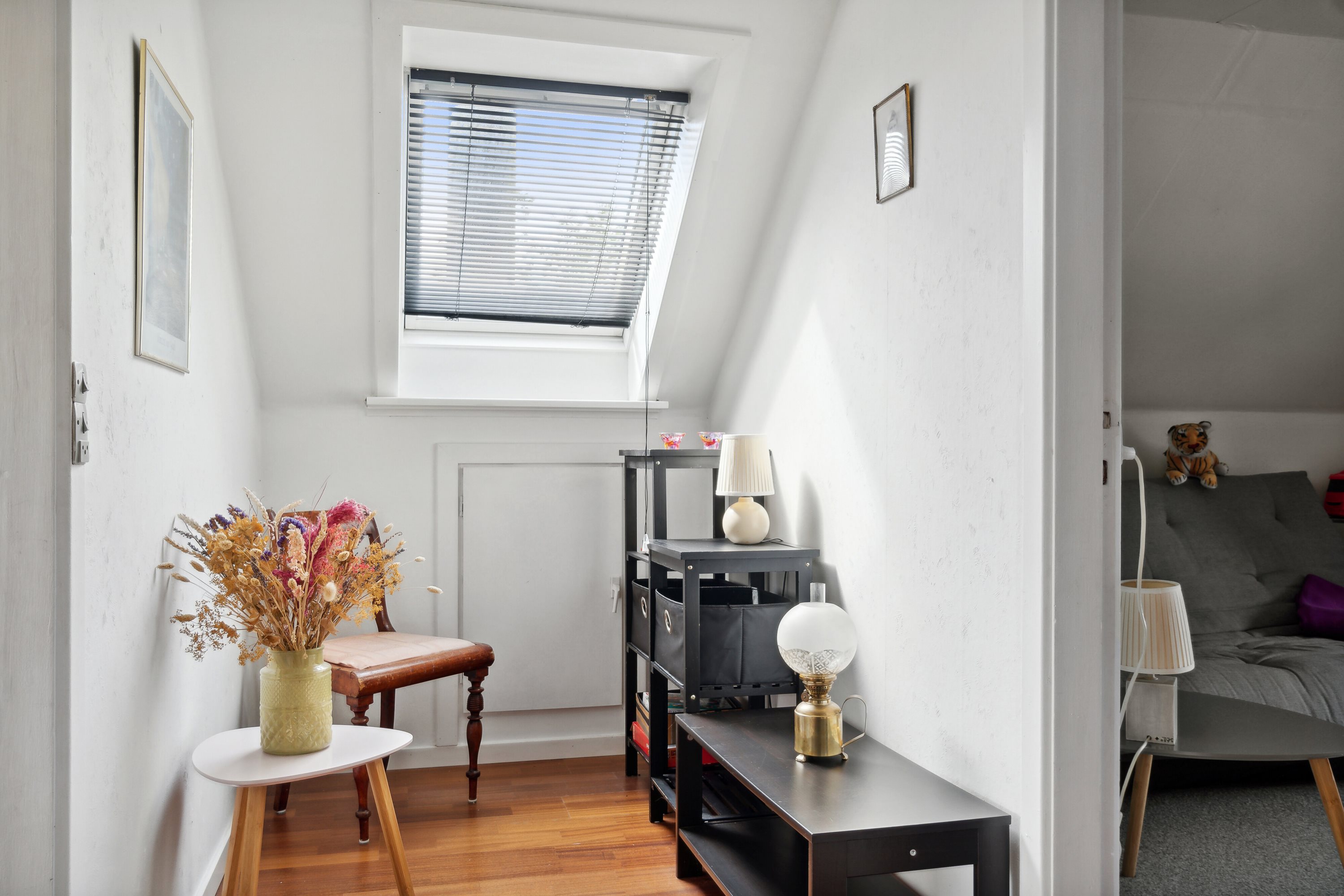 Fremhævet gang billede i fuldskærmstilstand. Billede af Bjerregravvej 93, Øster Bjerregrav, 8920 Randers NV