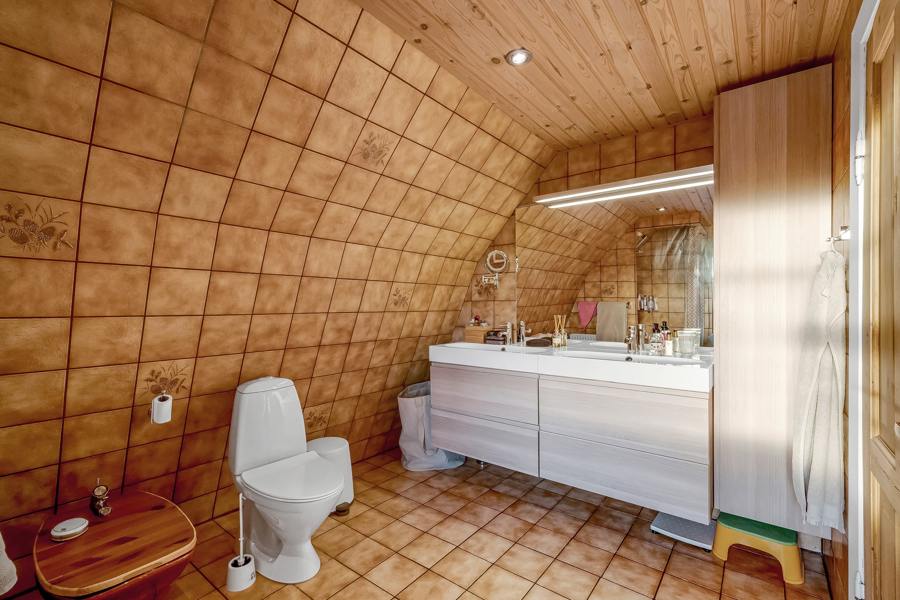 Fremhævet badeværelse billede i fuldskærmstilstand. Billede af Vestervej 3, 6880 Tarm