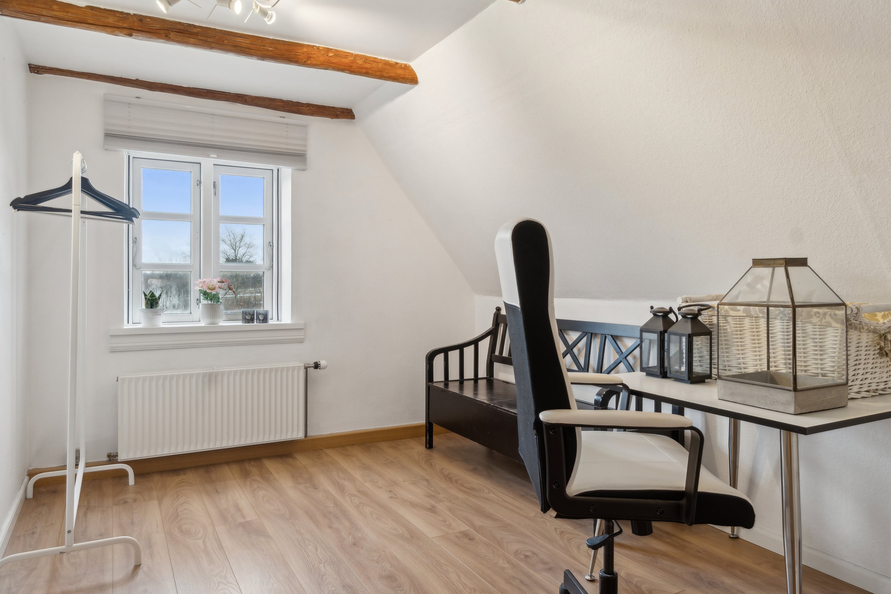 Fremhævet kontor billede i fuldskærmstilstand. Billede af Ringstedvej 181, 4300 Holbæk