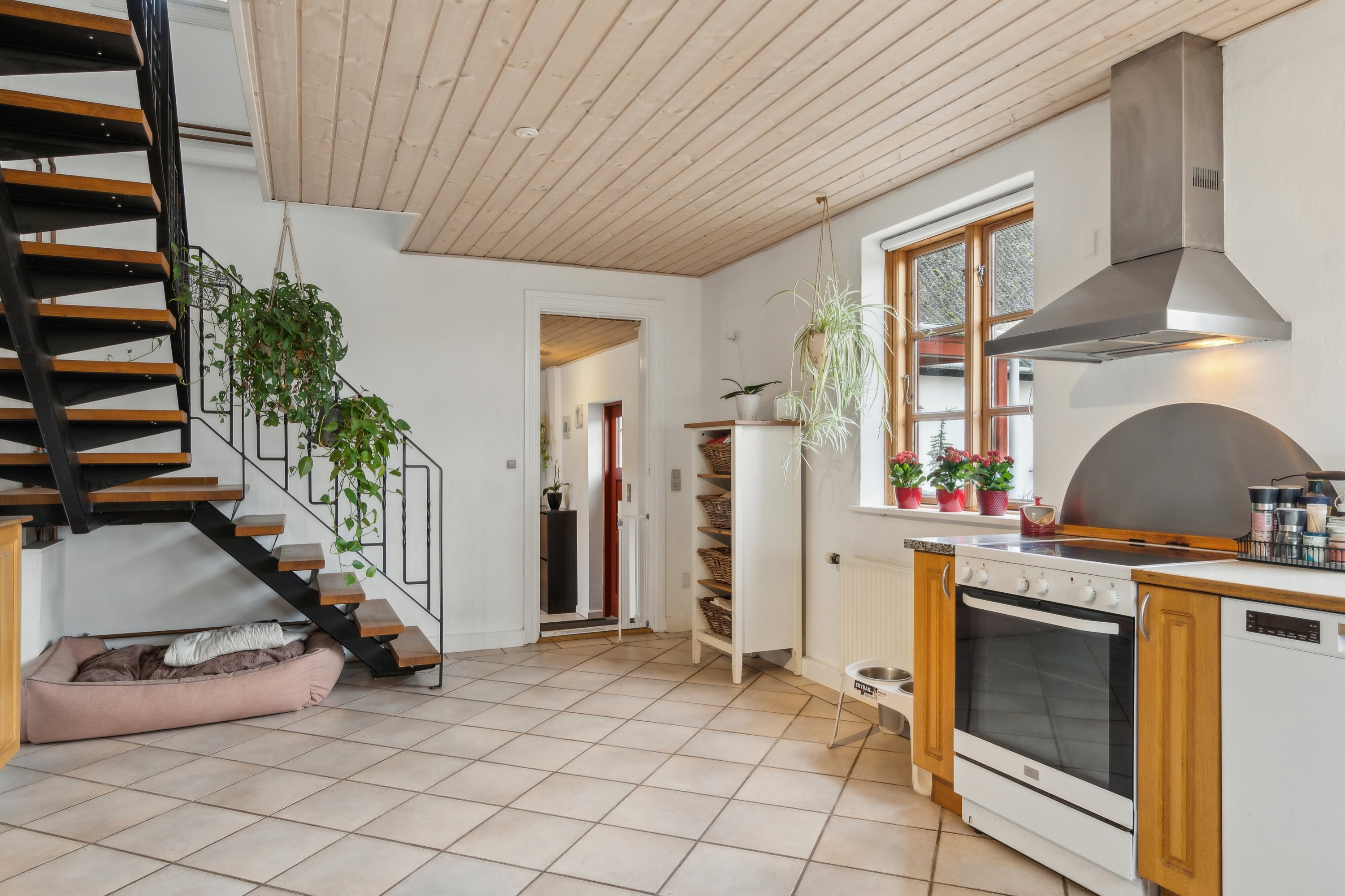 Fremhævet køkken billede i fuldskærmstilstand. Billede af Ringstedvej 181, 4300 Holbæk