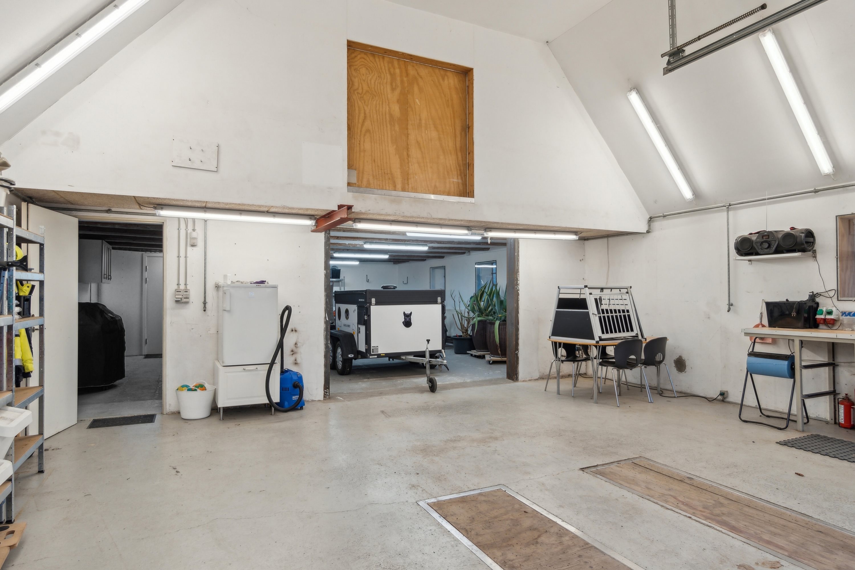 Fremhævet garage billede i fuldskærmstilstand. Billede af Ringstedvej 181, 4300 Holbæk