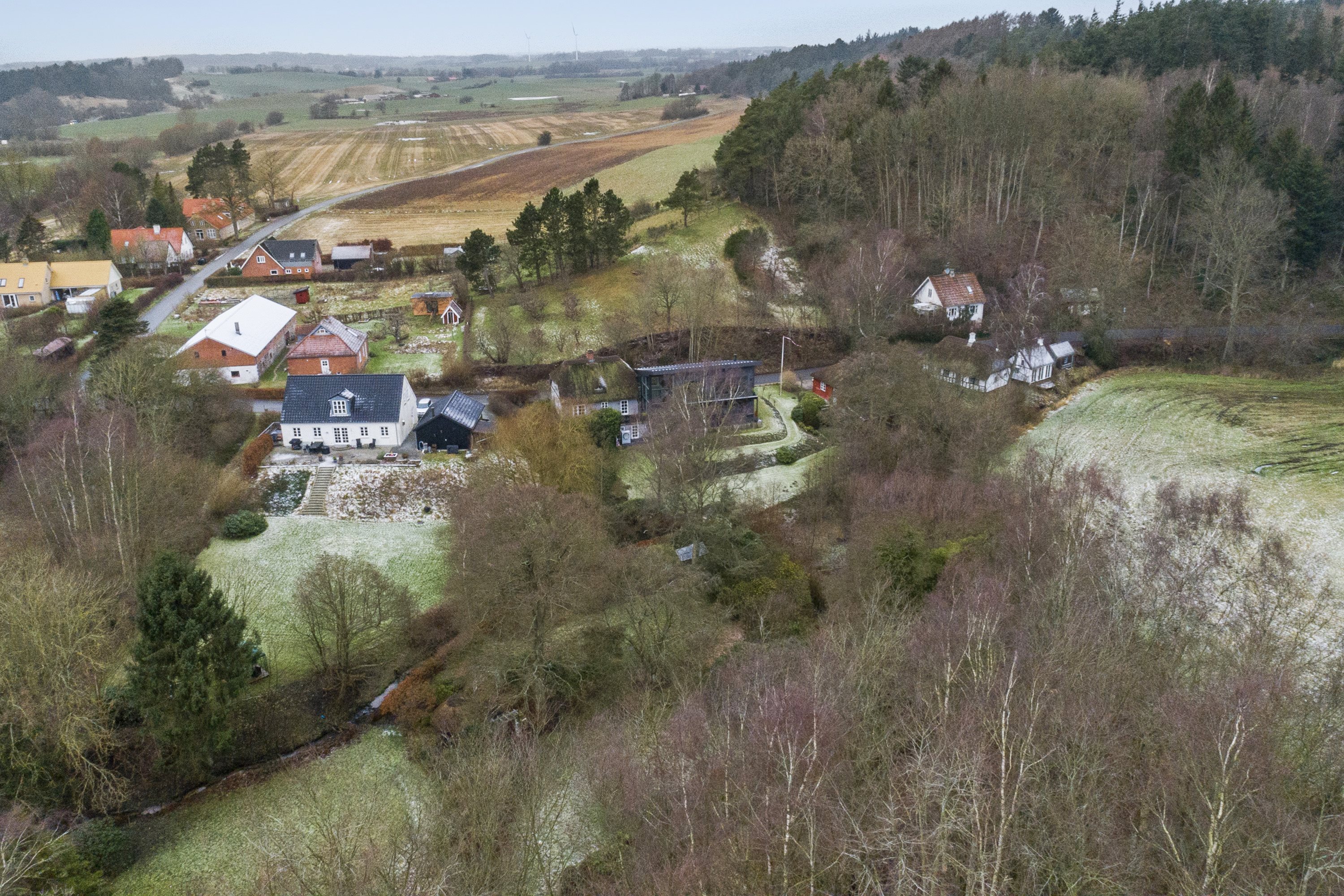 Fremhævet område billede i fuldskærmstilstand. Billede af Svinballevej 45+47, Sondrup, 8350 Hundslund