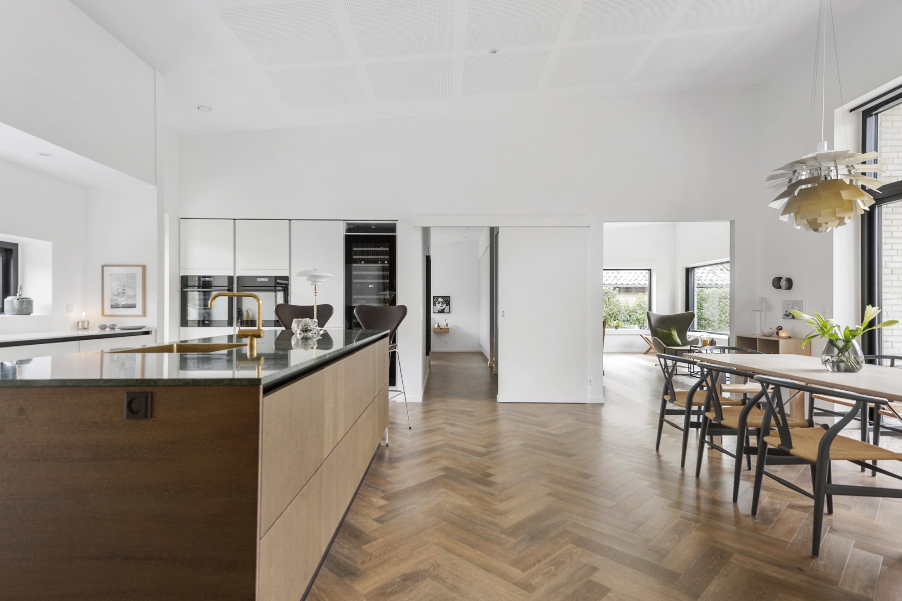 Fremhævet køkken billede i fuldskærmstilstand. Billede af Sandageralle 39, 8300 Odder