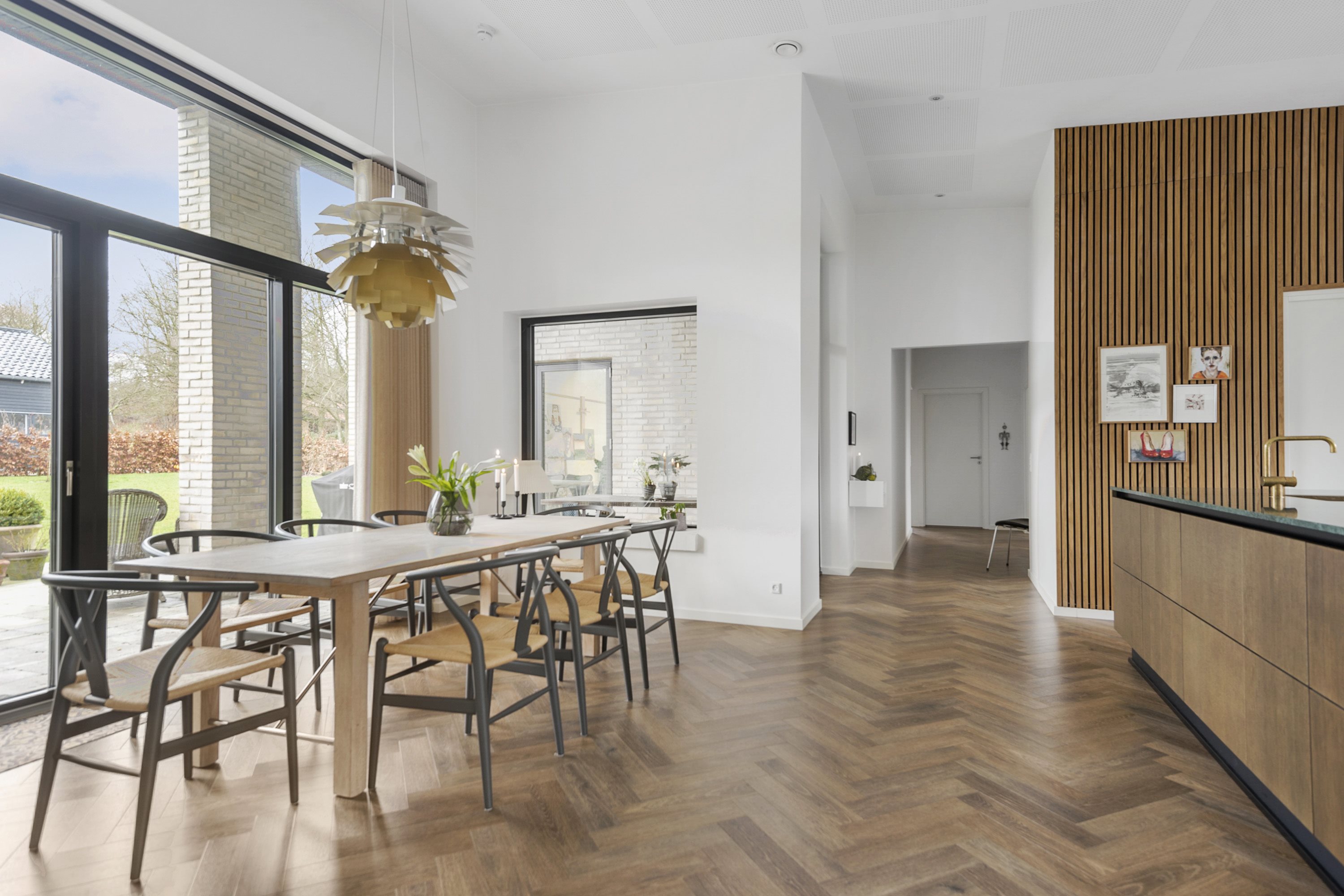 Fremhævet spisestue billede i fuldskærmstilstand. Billede af Sandageralle 39, 8300 Odder