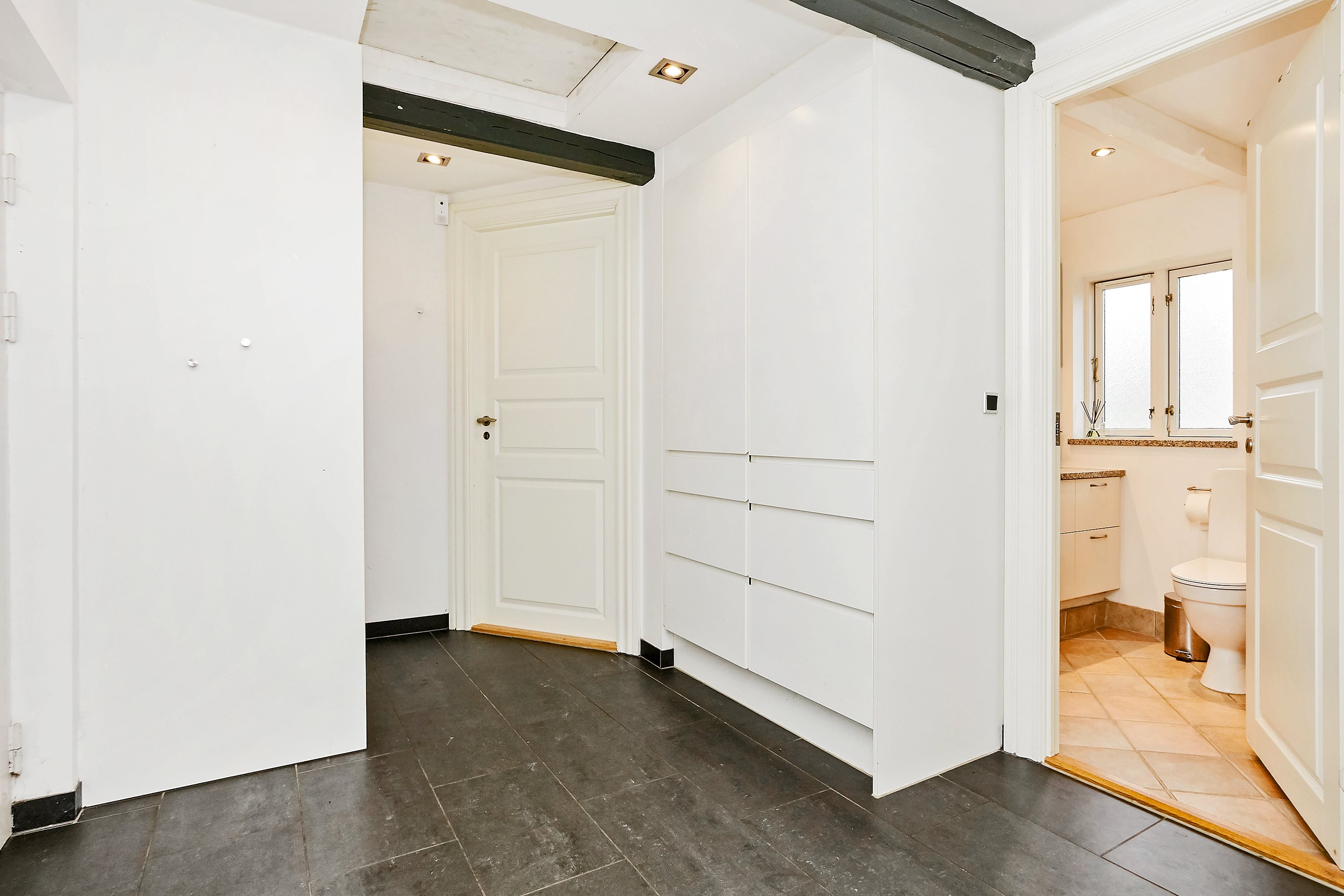 Fremhævet  billede i fuldskærmstilstand. Billede af Kirkehøjvej 1, Tvingstrup, 8700 Horsens