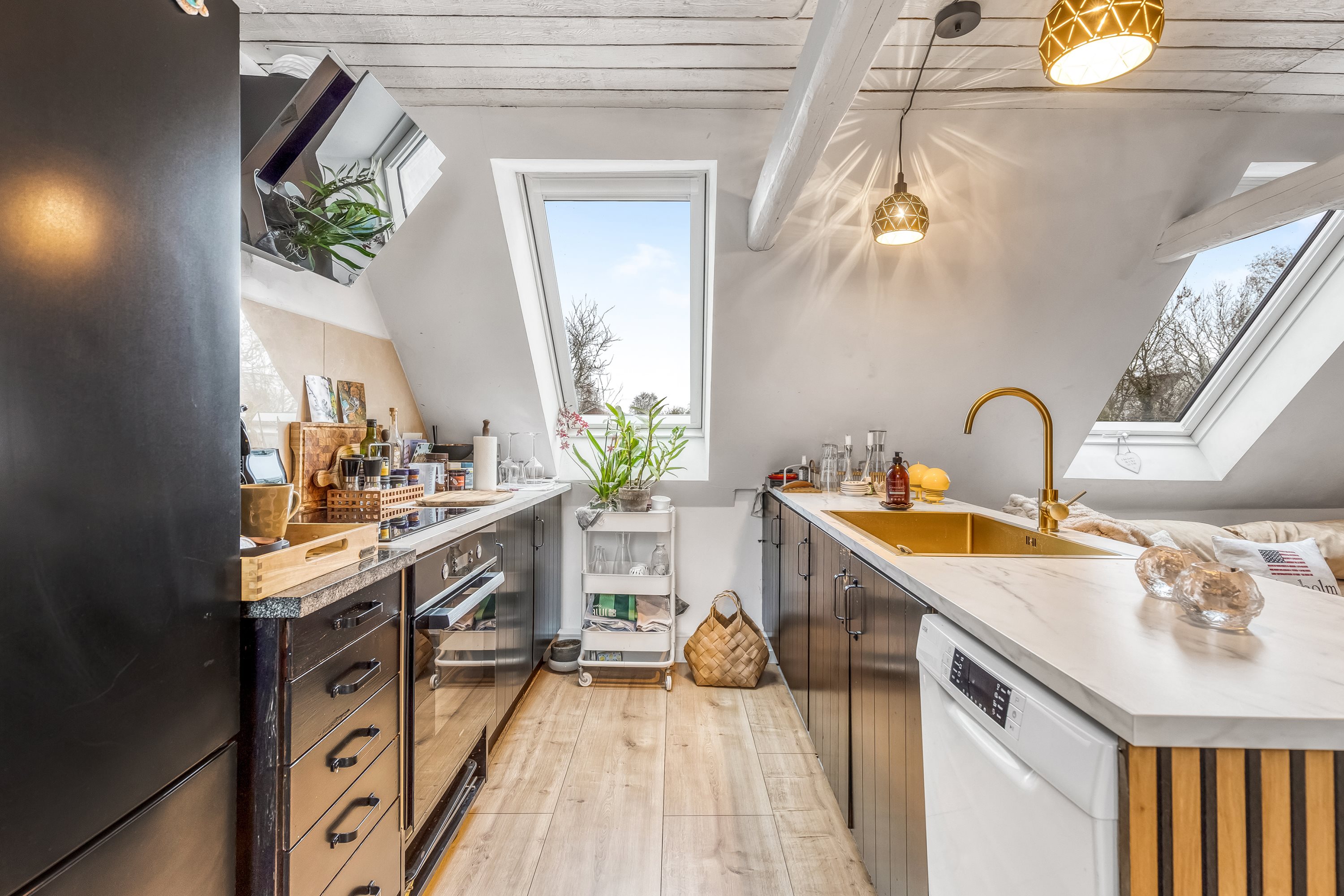 Fremhævet køkken billede i fuldskærmstilstand. Billede af Østergaardsvej 9A, Dalby, 3630 Jægerspris