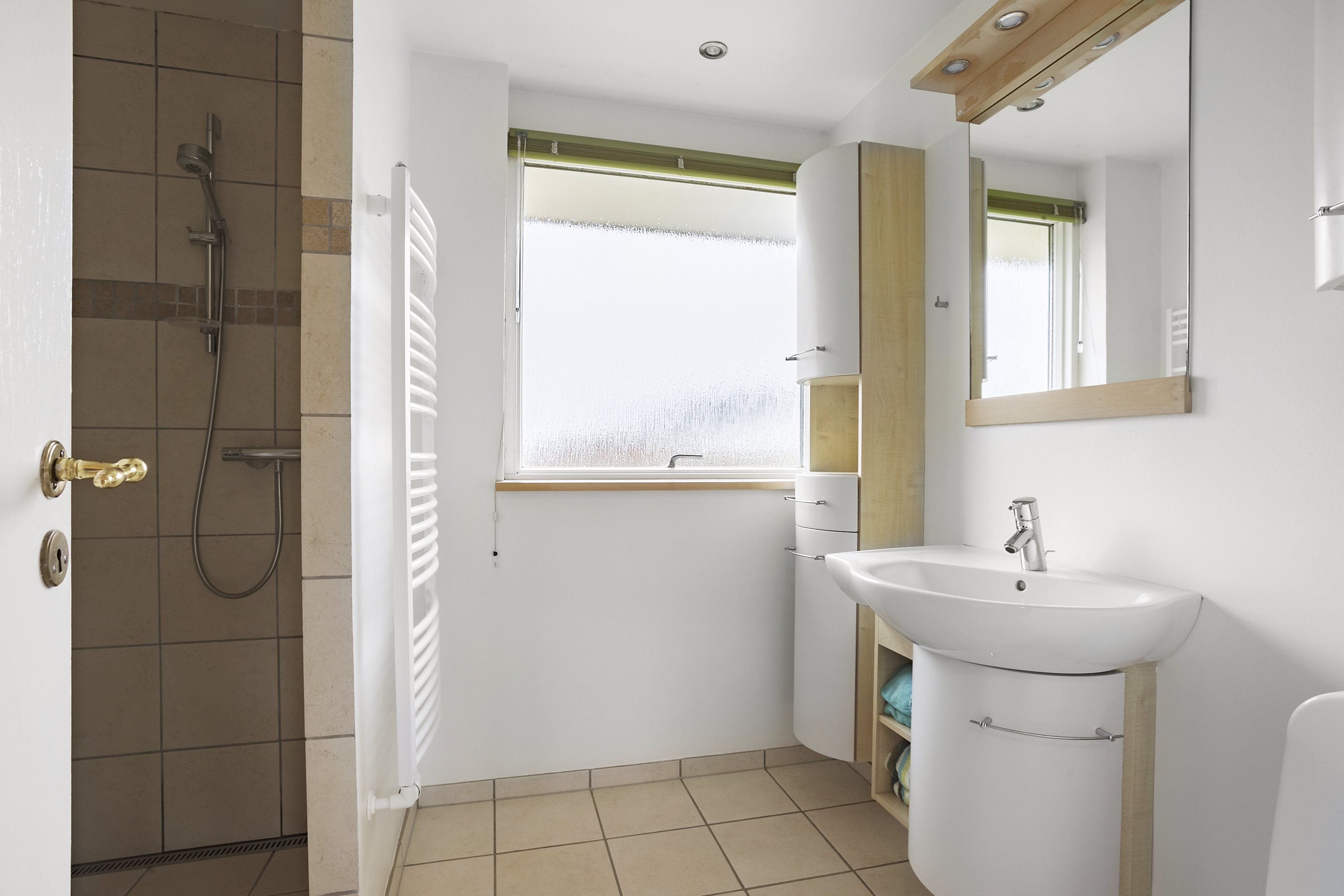 Fremhævet badeværelse billede i fuldskærmstilstand. Billede af Drejøvej 42, Starup, 6100 Haderslev