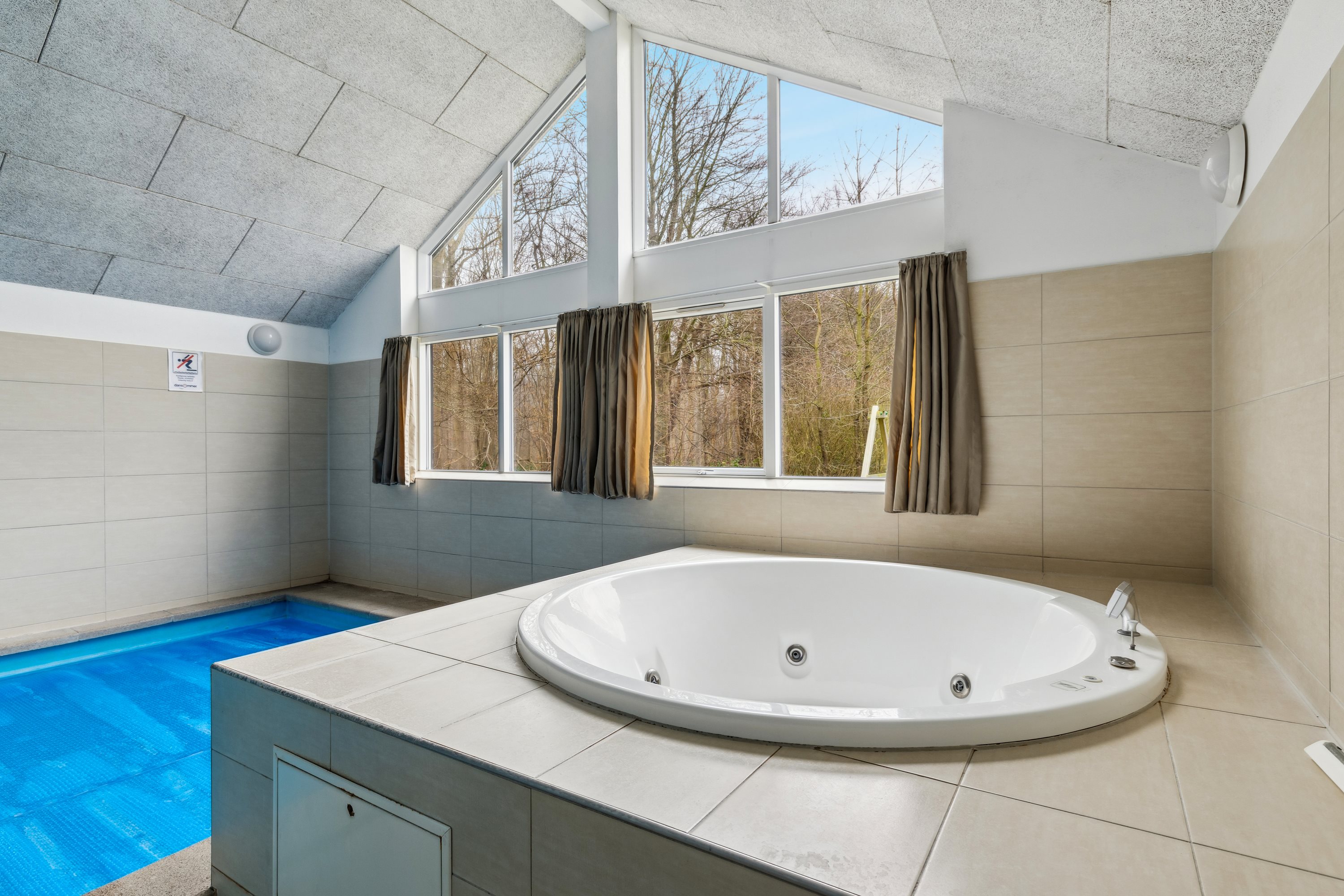 Fremhævet badeværelse billede i fuldskærmstilstand. Billede af Kronens Have 29, Lohals, 5953 Tranekær