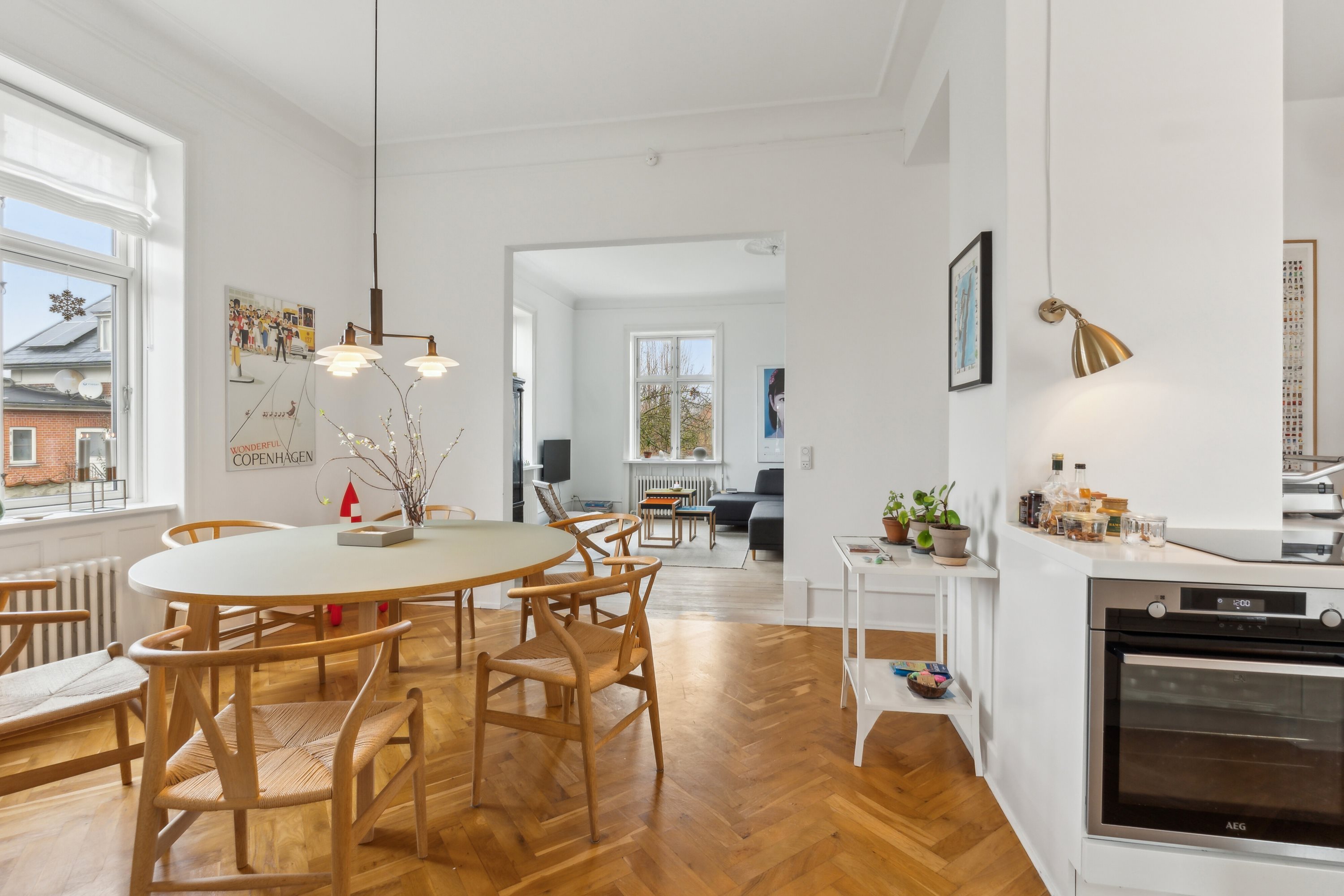 Fremhævet spisestue billede i fuldskærmstilstand. Billede af Brogårdsvej 3, st.., 2820 Gentofte