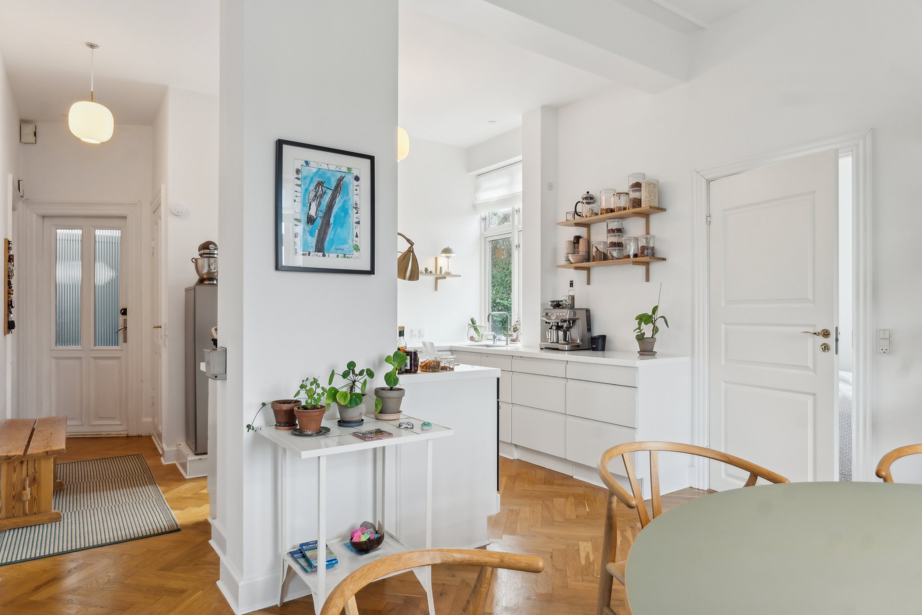 Fremhævet spisestue billede i fuldskærmstilstand. Billede af Brogårdsvej 3, st.., 2820 Gentofte