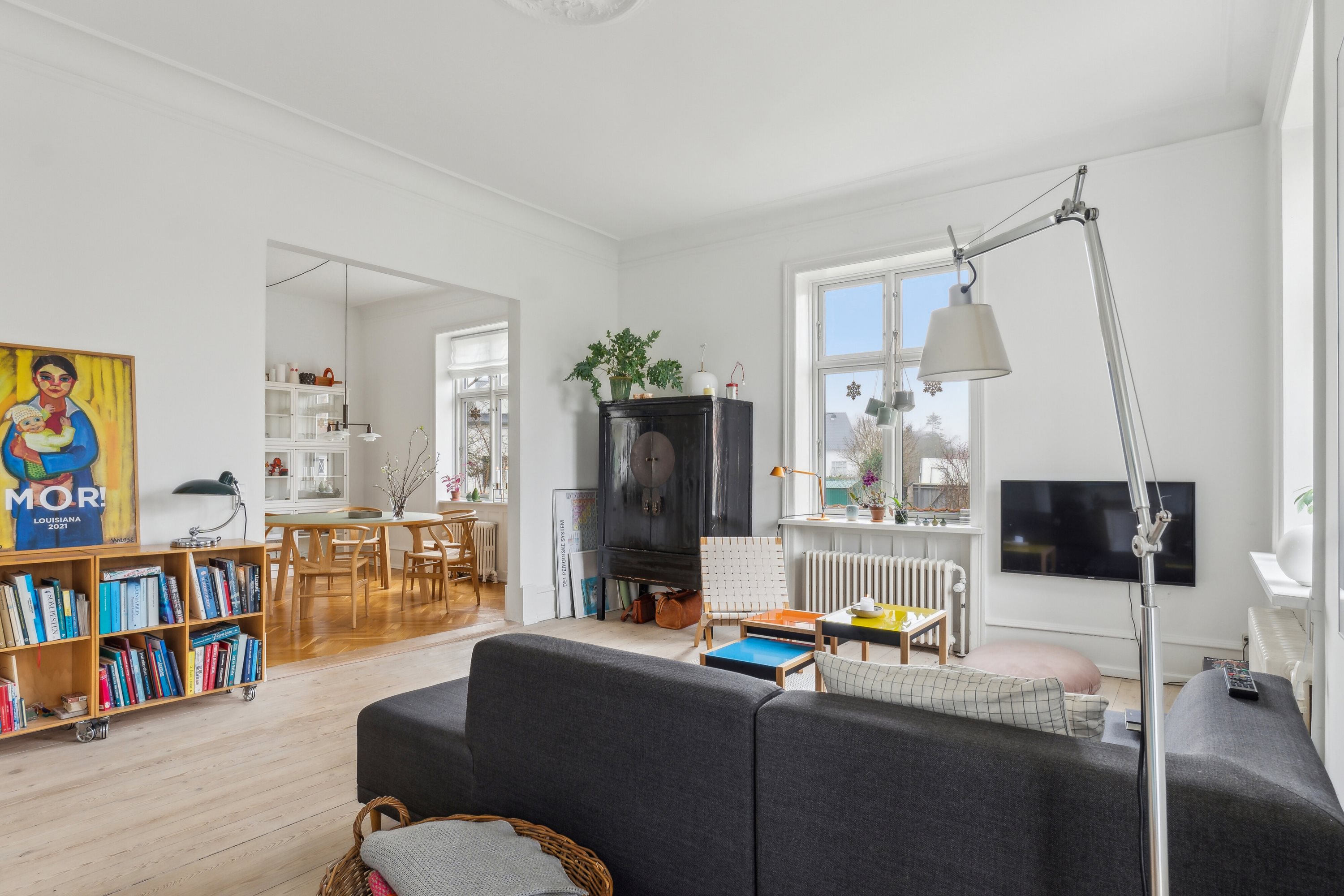 Fremhævet stue billede i fuldskærmstilstand. Billede af Brogårdsvej 3, st.., 2820 Gentofte