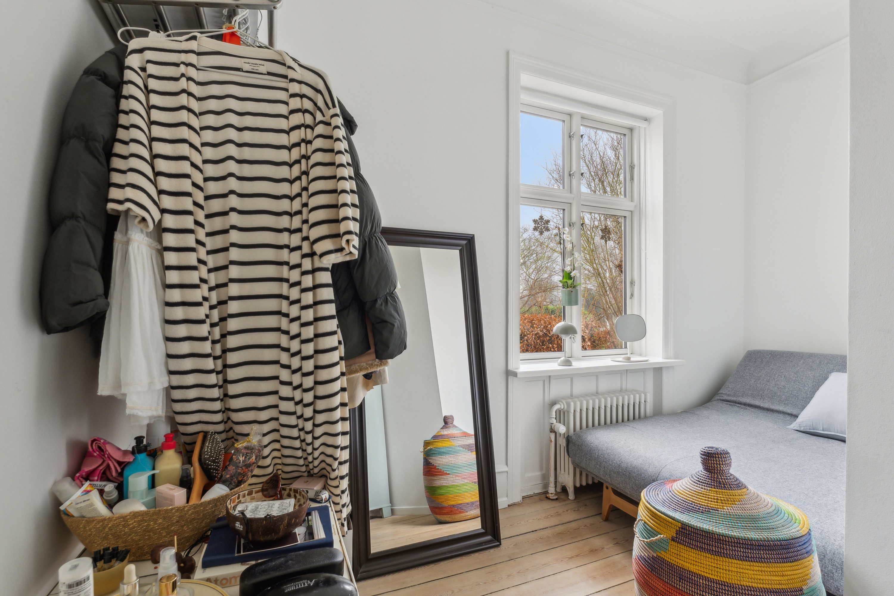 Fremhævet alrum billede i fuldskærmstilstand. Billede af Brogårdsvej 3, st.., 2820 Gentofte