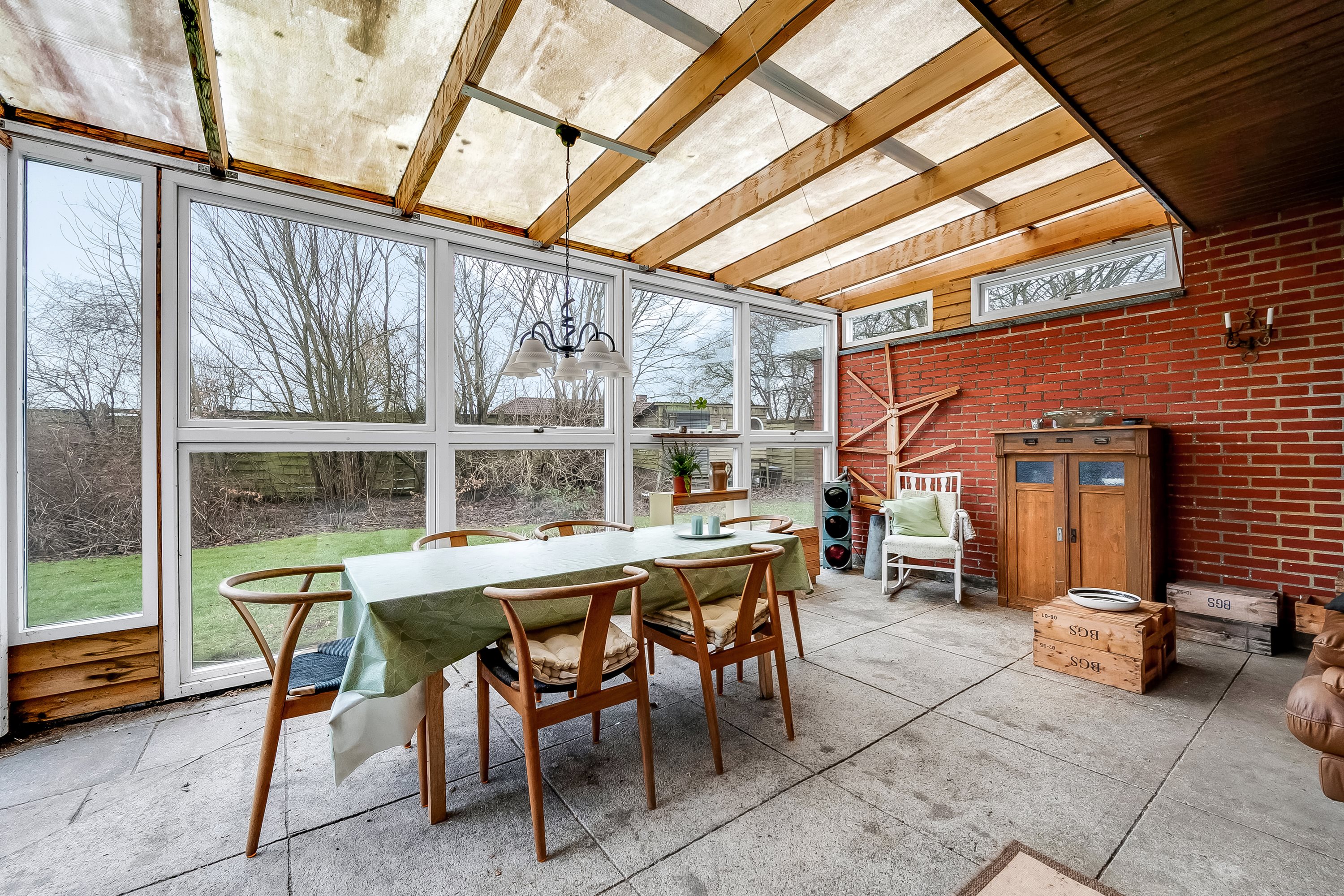 Fremhævet udestue billede i fuldskærmstilstand. Billede af Bygmarken 5, 6971 Spjald