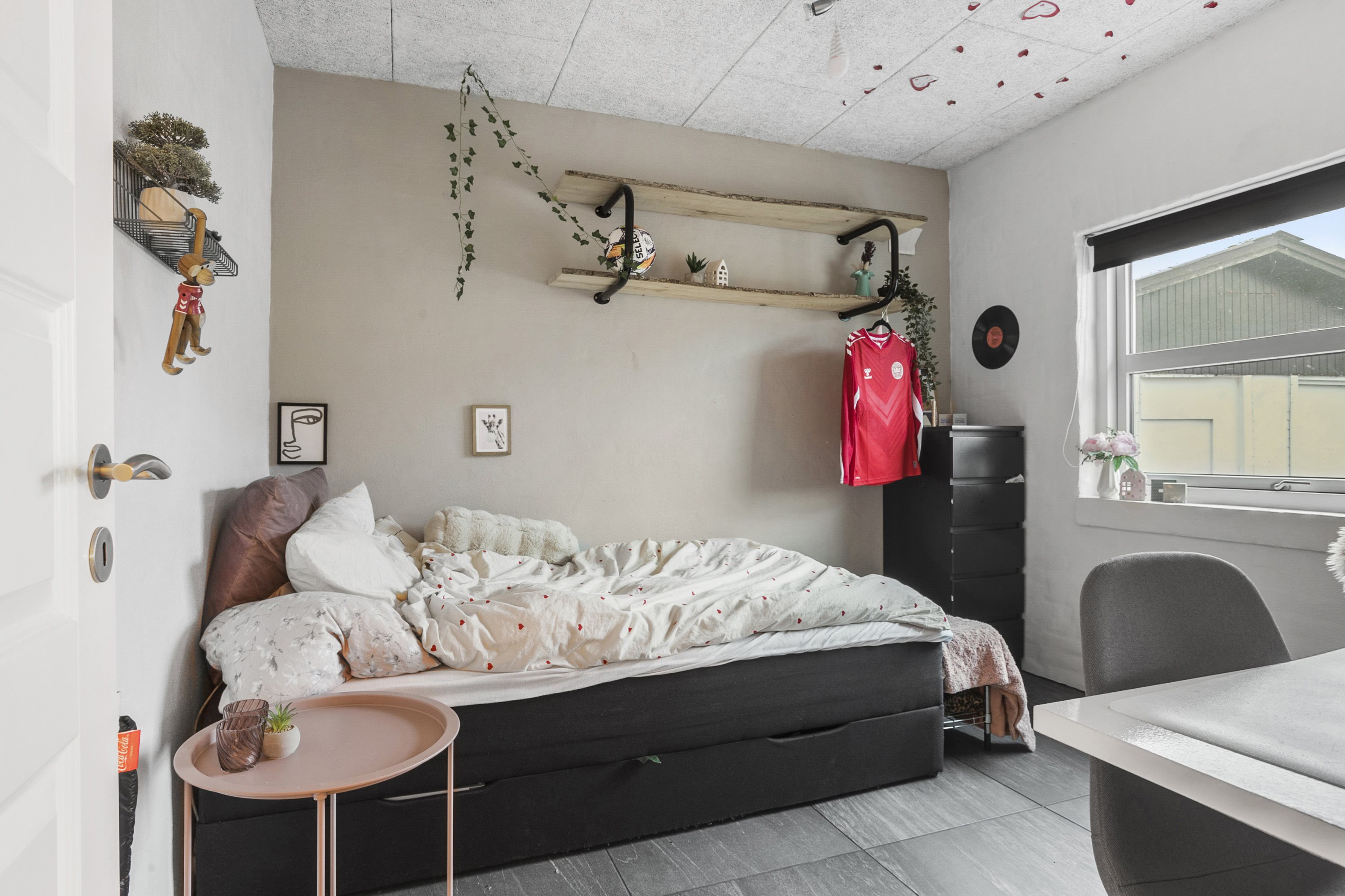 Fremhævet soveværelse billede i fuldskærmstilstand. Billede af Ribevej 11, 6650 Brørup