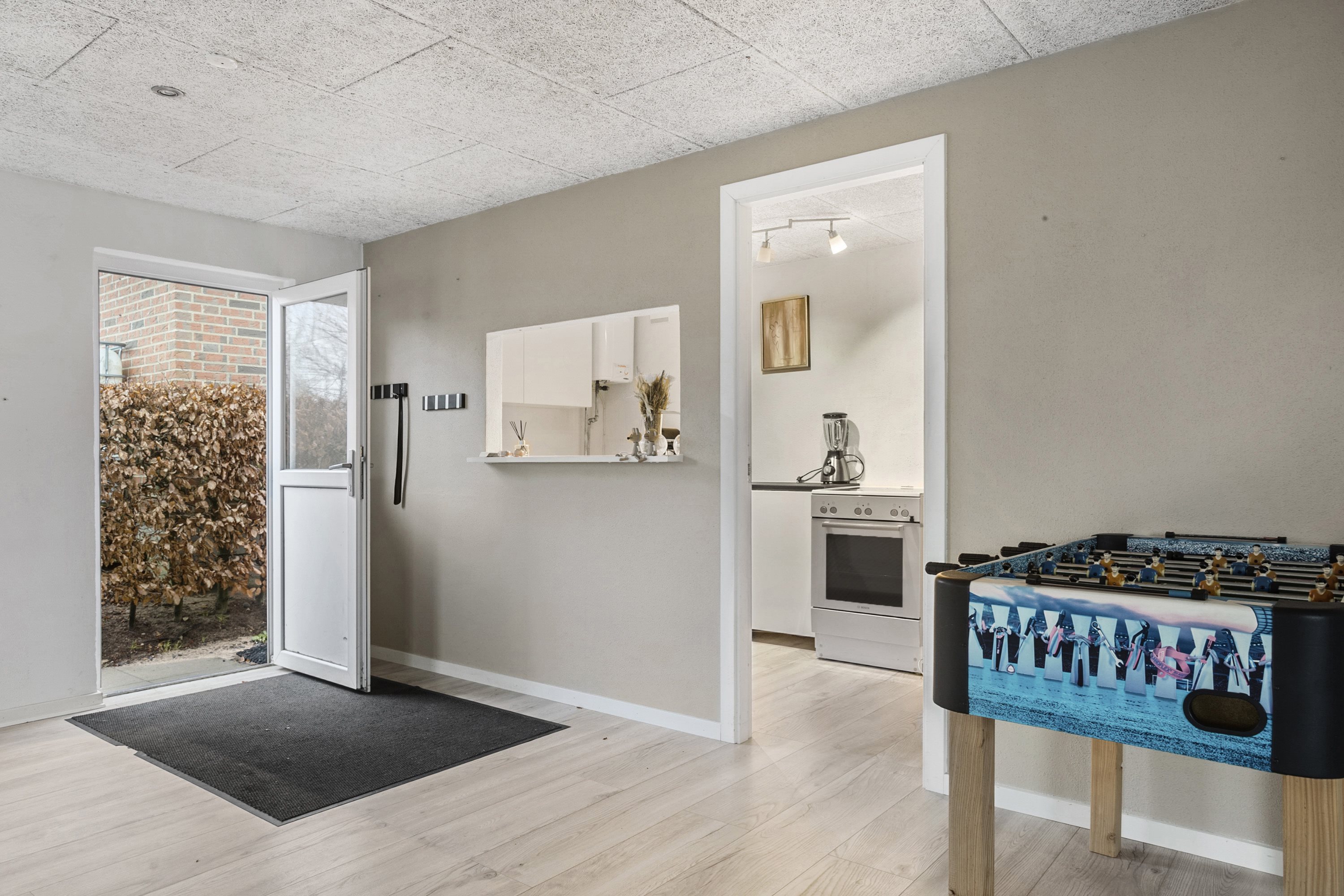 Fremhævet entré billede i fuldskærmstilstand. Billede af Ribevej 11, 6650 Brørup