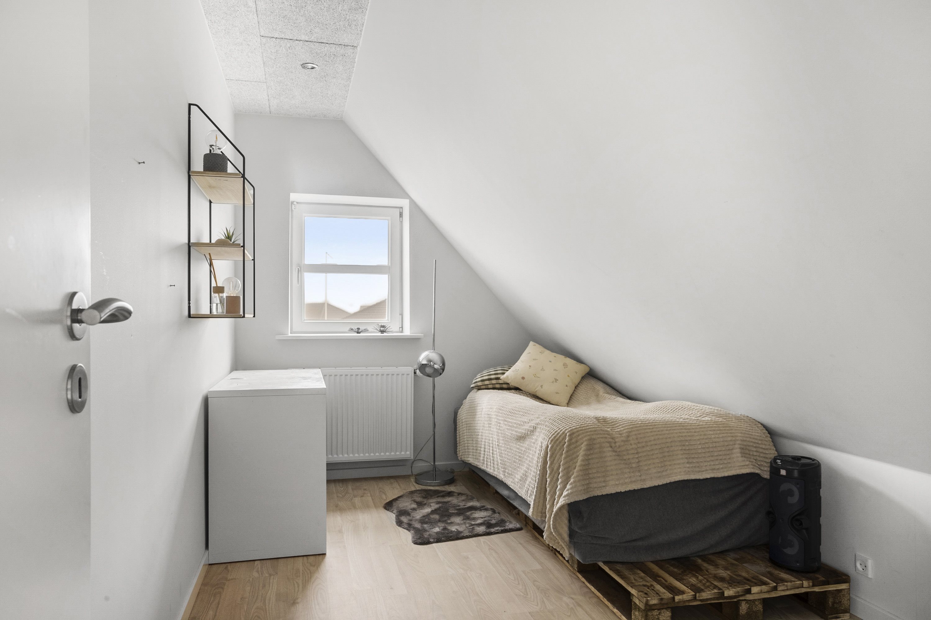 Fremhævet soveværelse billede i fuldskærmstilstand. Billede af Ribevej 11, 6650 Brørup