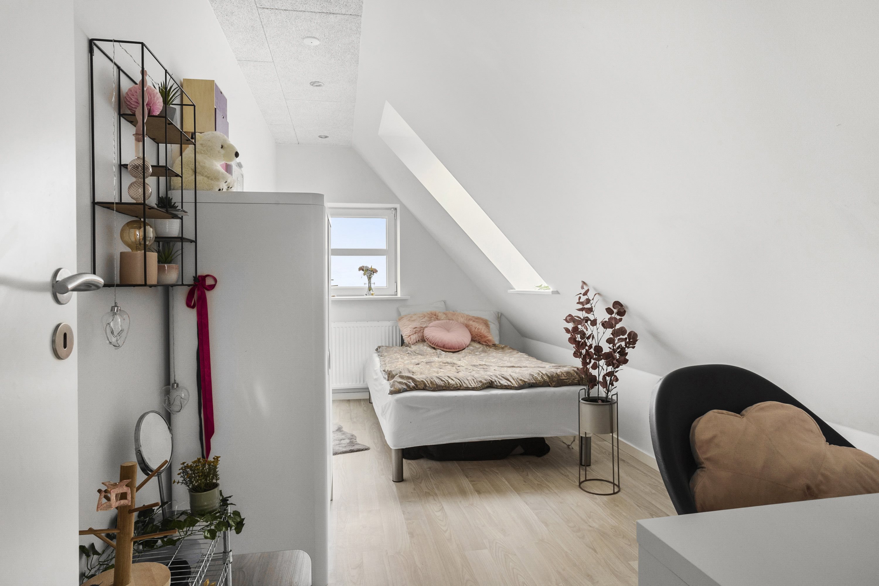 Fremhævet soveværelse billede i fuldskærmstilstand. Billede af Ribevej 11, 6650 Brørup