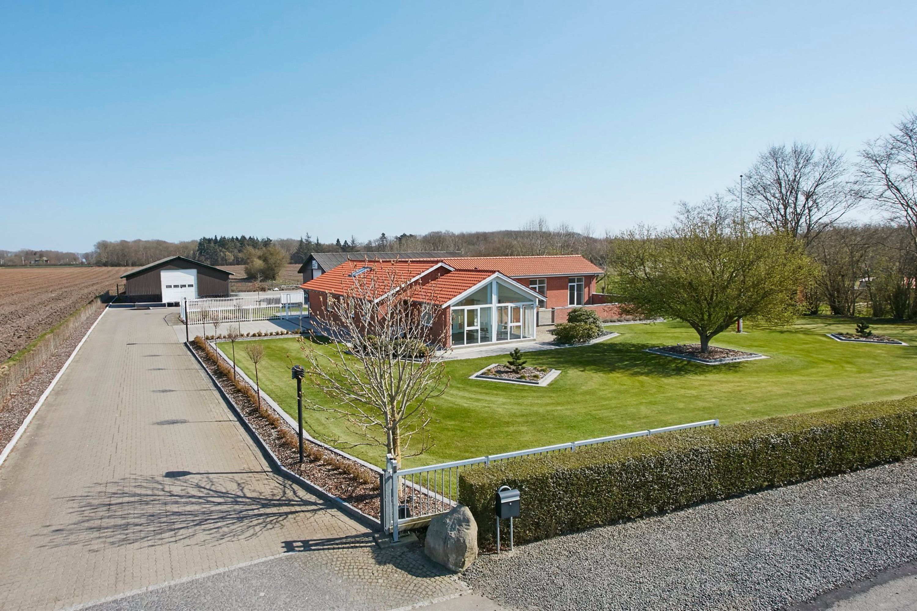 Miniaturebillede 1: ejendommen. Billede af Østrupvej 49, Glud, 7130 Juelsminde