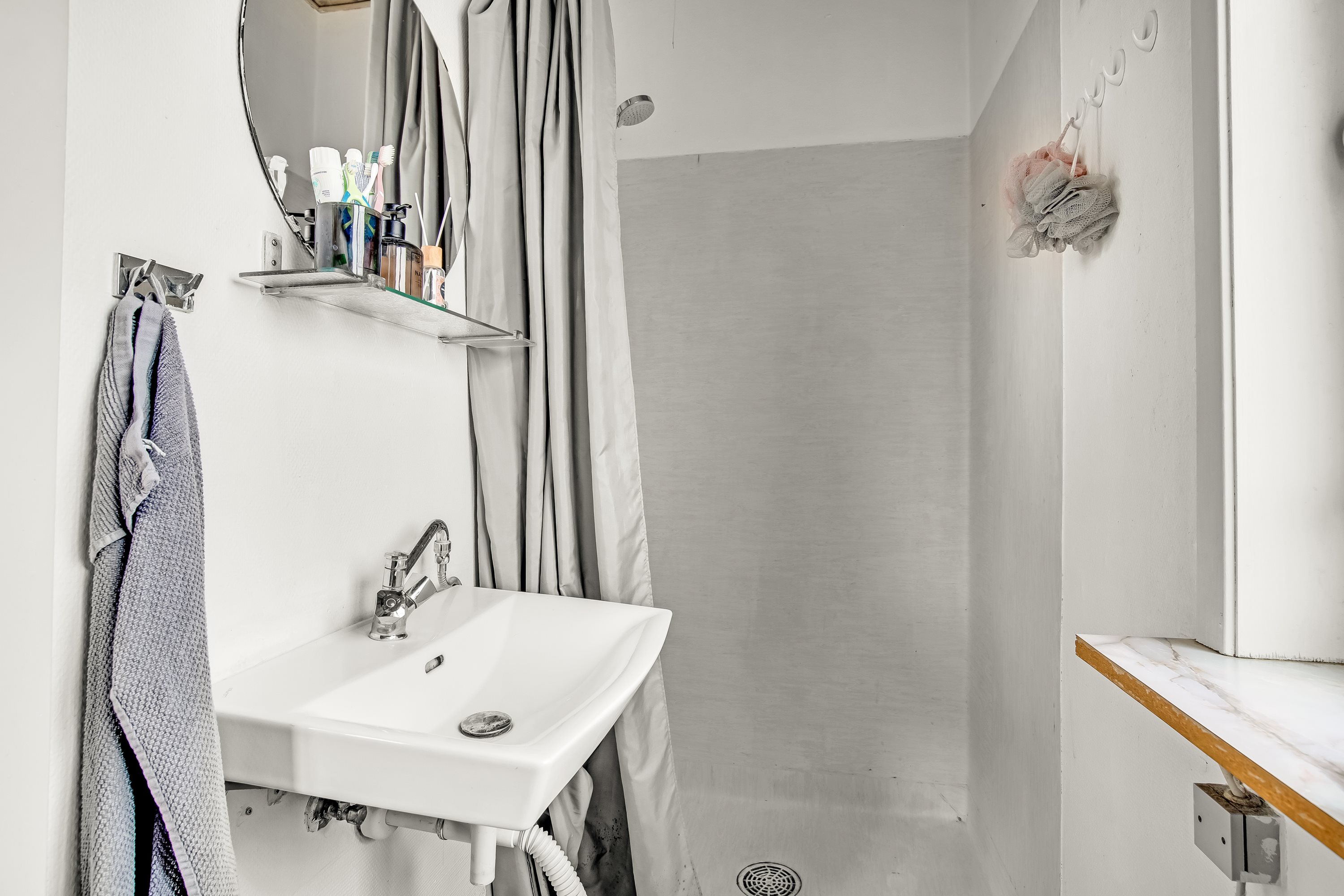 Fremhævet badeværelse billede i fuldskærmstilstand. Billede af Skjernvej 44, 7500 Holstebro