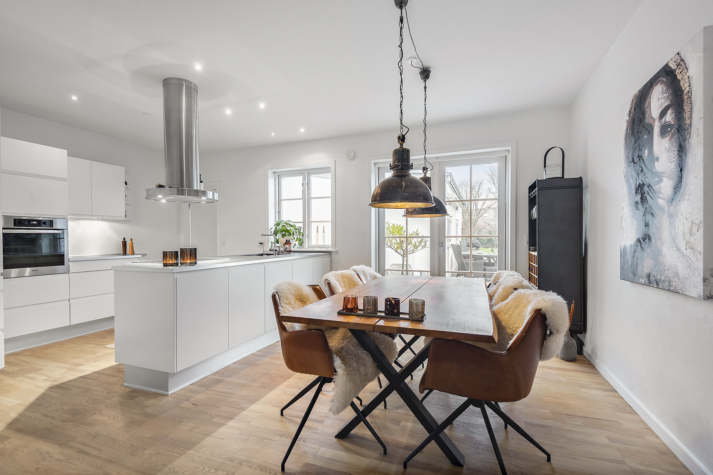 Miniaturebillede 1: spisestue. Billede af Sophievej 6, 6700 Esbjerg