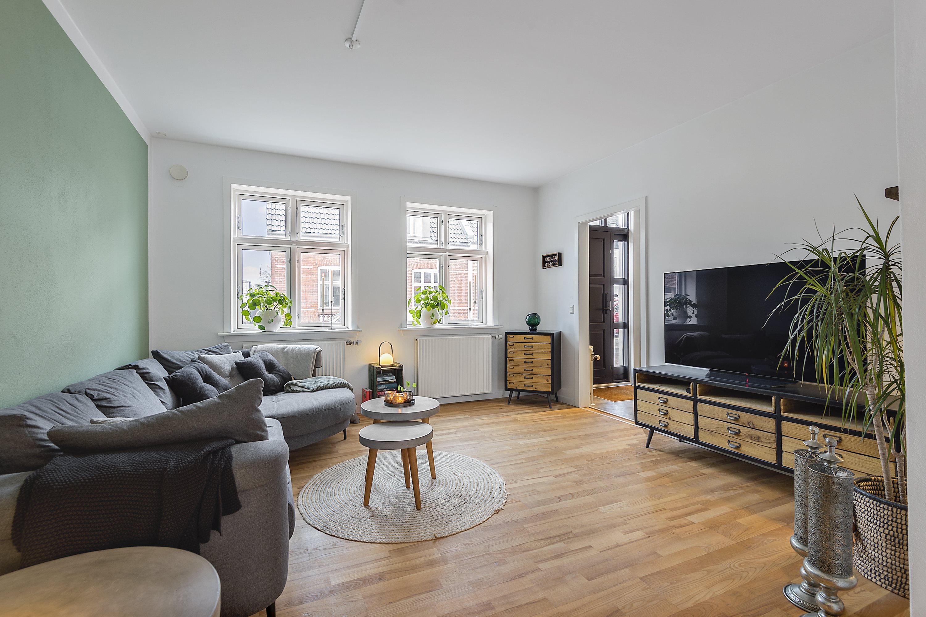 Fremhævet stue billede i fuldskærmstilstand. Billede af Sophievej 6, 6700 Esbjerg