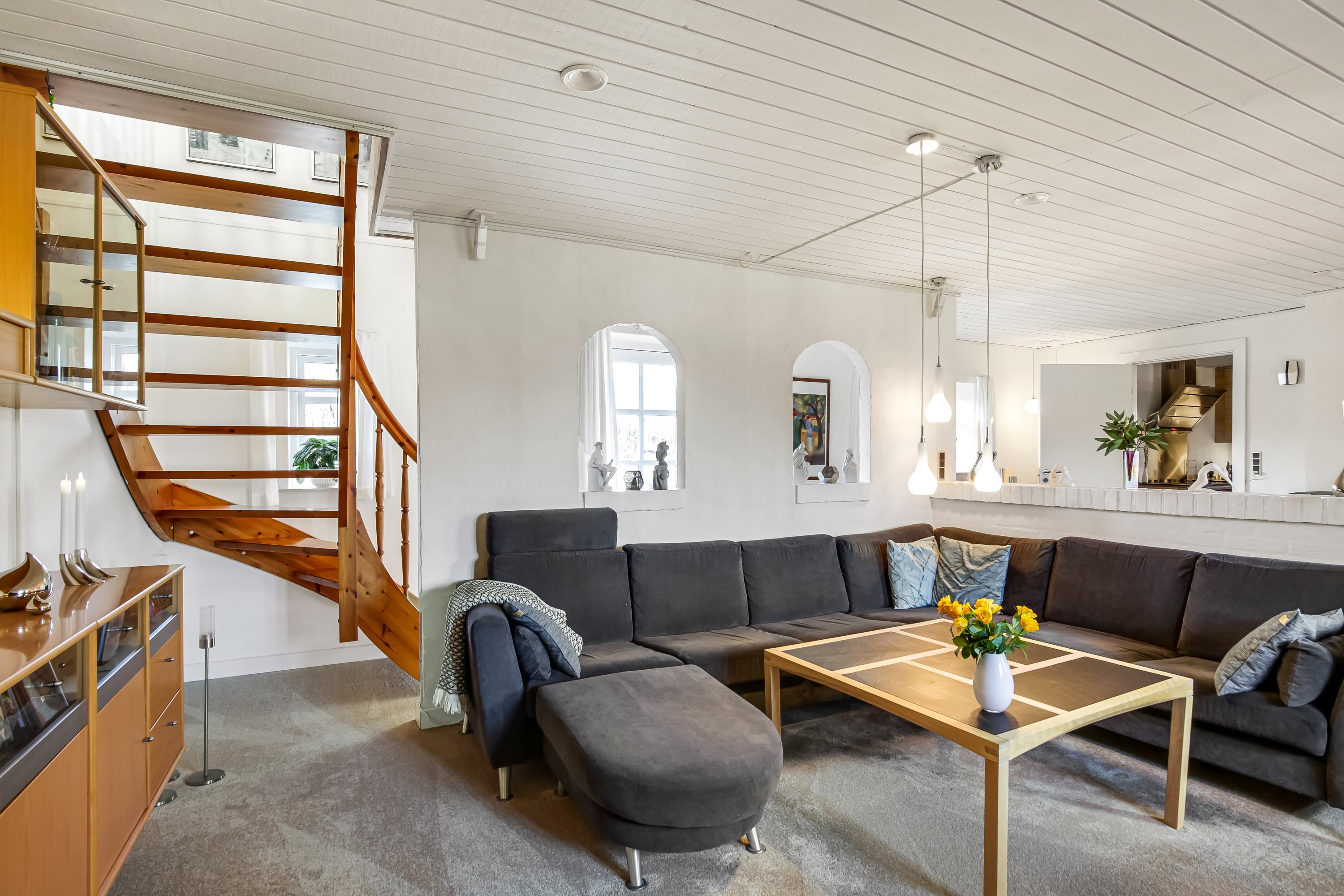 Fremhævet stue billede i fuldskærmstilstand. Billede af Søgårdsvej 10, Tåstrup, 8410 Rønde