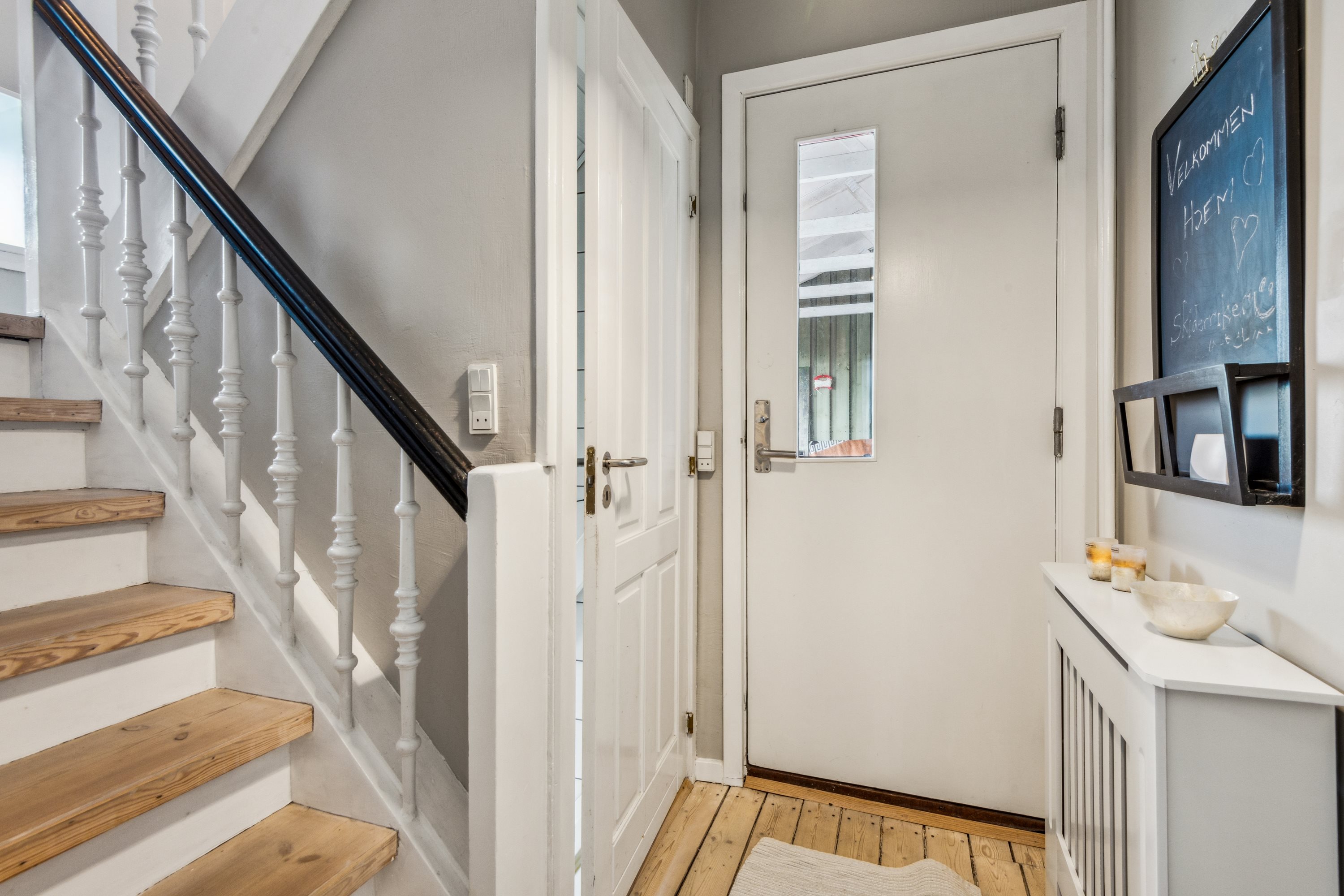 Fremhævet gang billede i fuldskærmstilstand. Billede af Vibevej 12, 9000 Aalborg