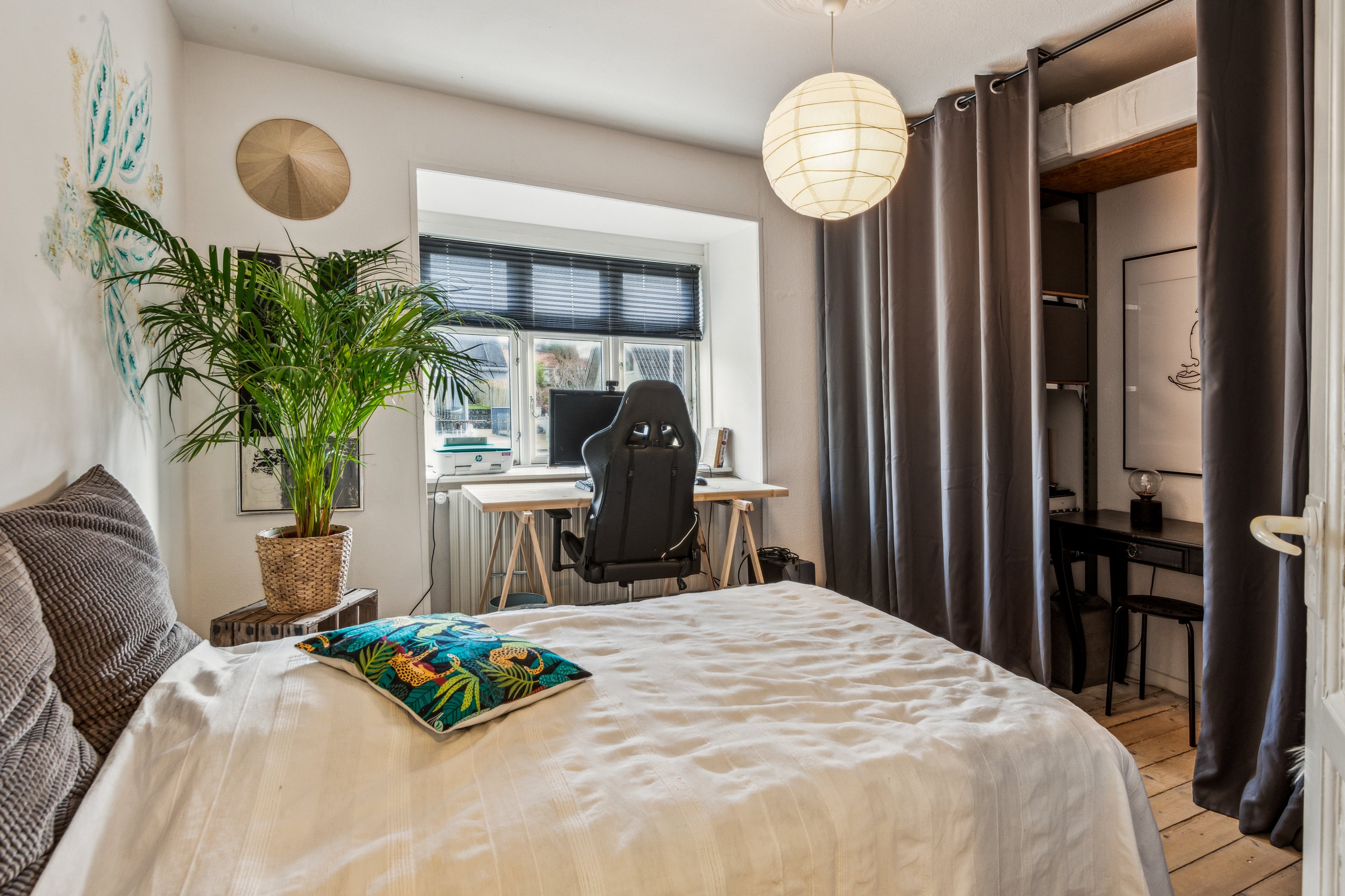 Fremhævet værelse billede i fuldskærmstilstand. Billede af Vibevej 12, 9000 Aalborg