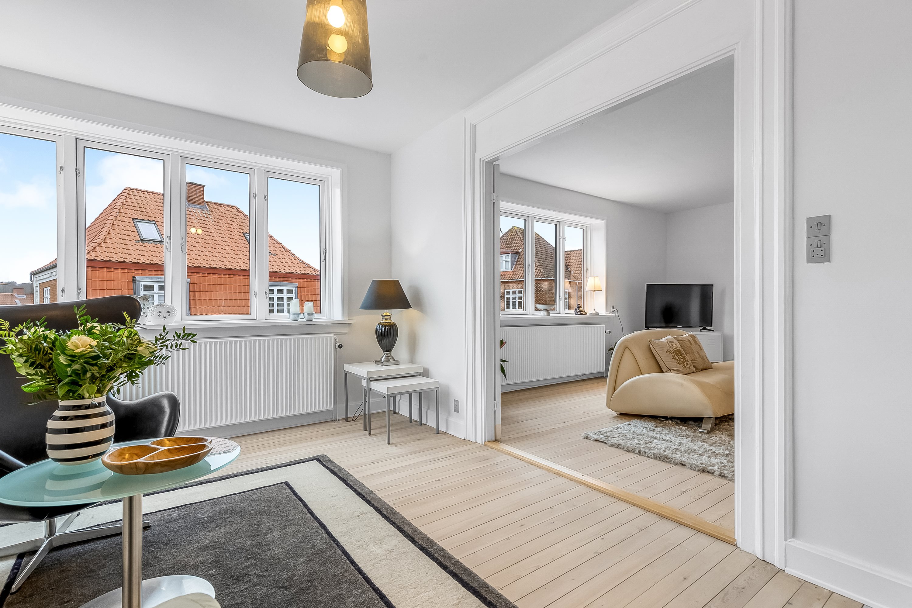 Fremhævet stue billede i fuldskærmstilstand. Billede af Stampesvej 53, Mølholm, 7100 Vejle