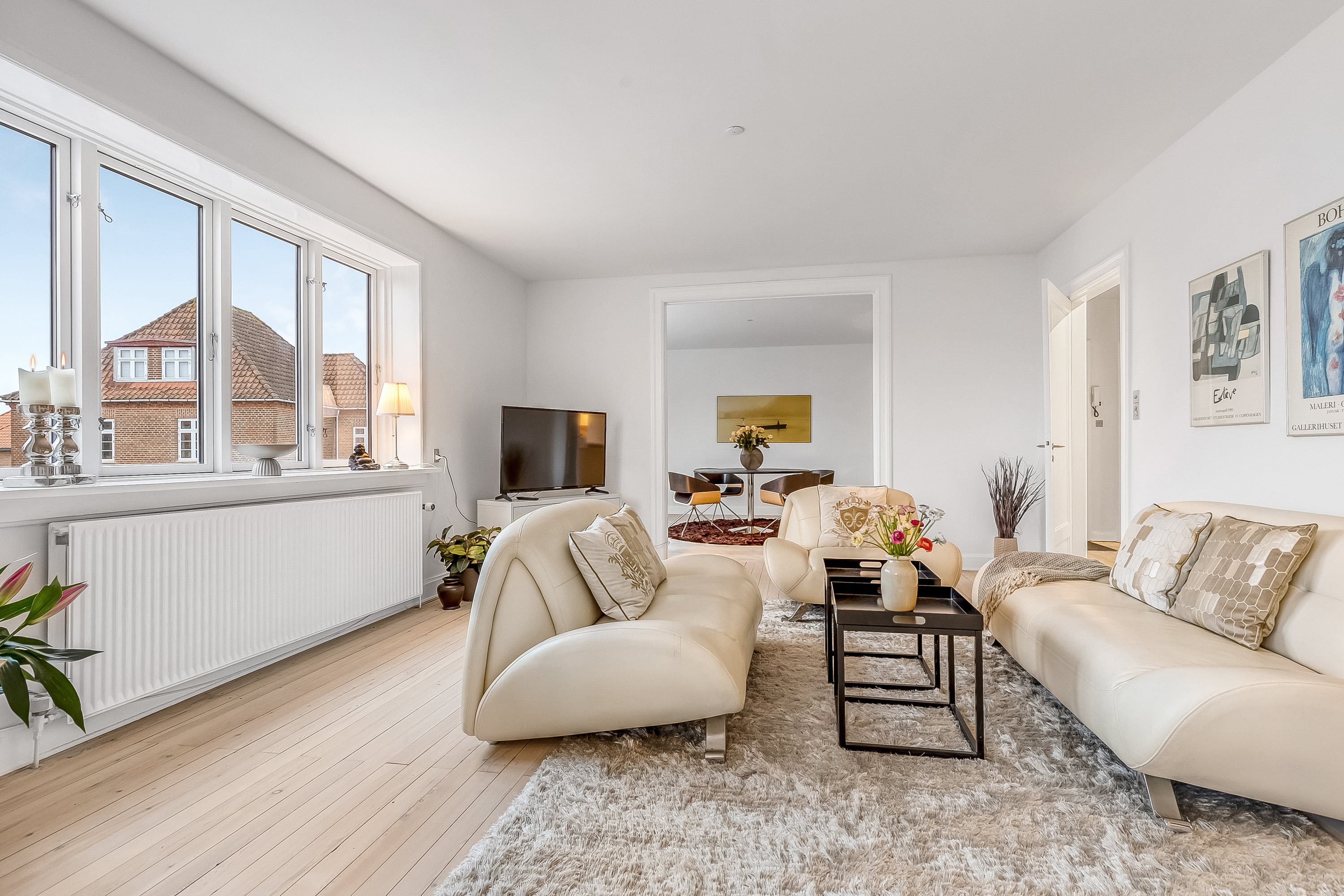 Fremhævet stue billede i fuldskærmstilstand. Billede af Stampesvej 53, Mølholm, 7100 Vejle