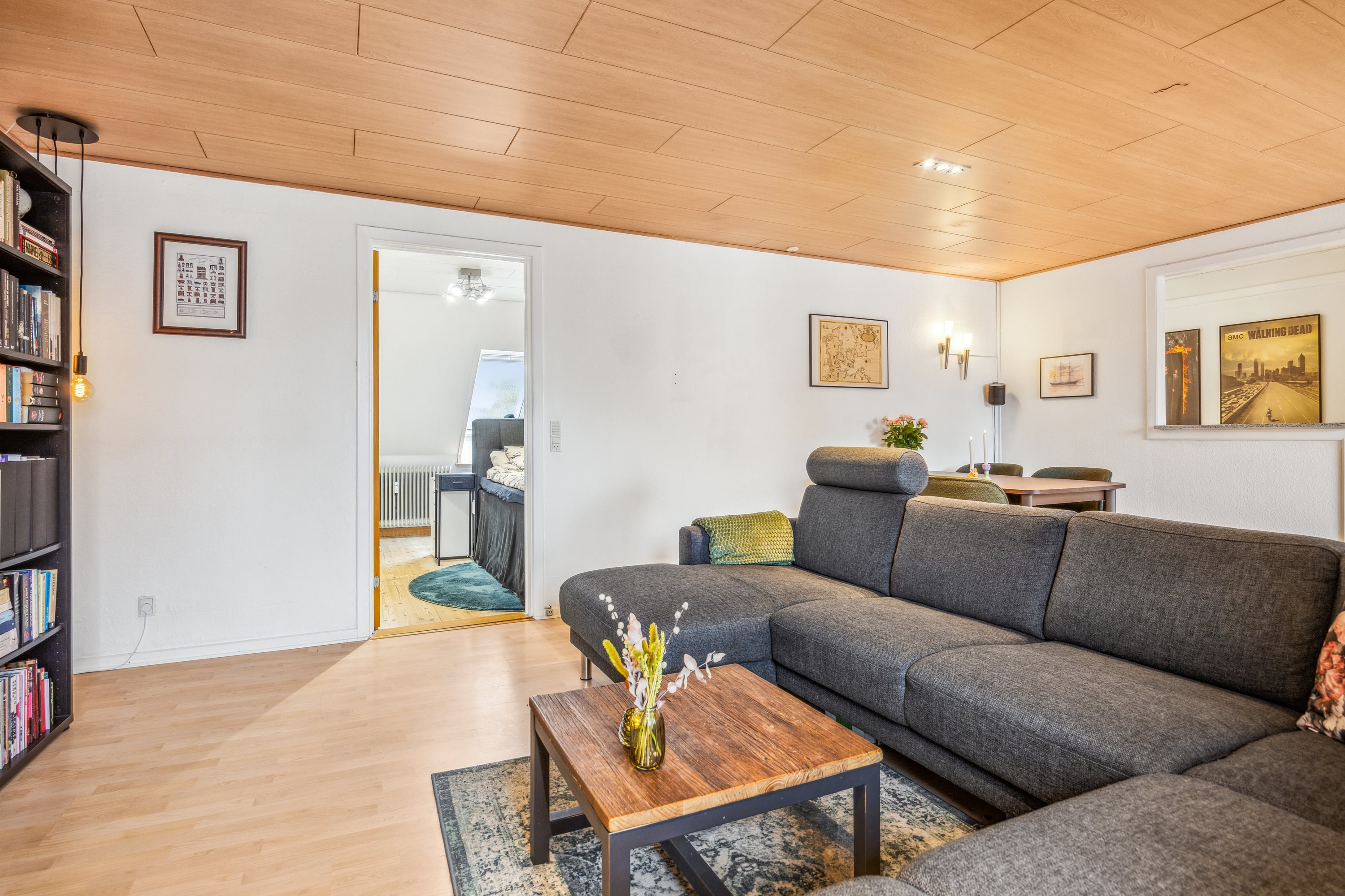 Fremhævet stue billede i fuldskærmstilstand. Billede af Vestergade 41C, 2. th., 9400 Nørresundby