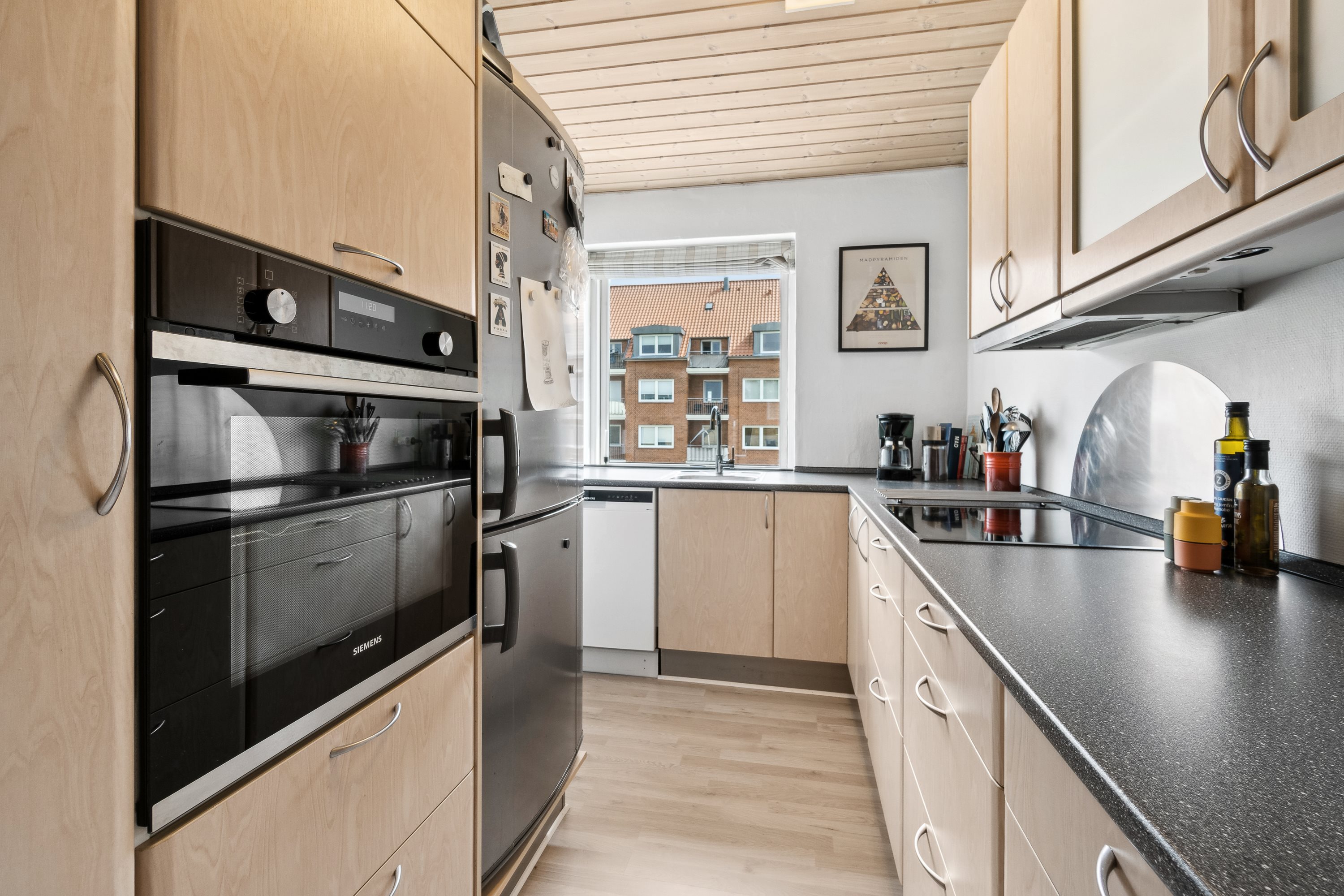 Fremhævet  billede i fuldskærmstilstand. Billede af Elmevej 4A, 2. th., Vorup, 8940 Randers SV