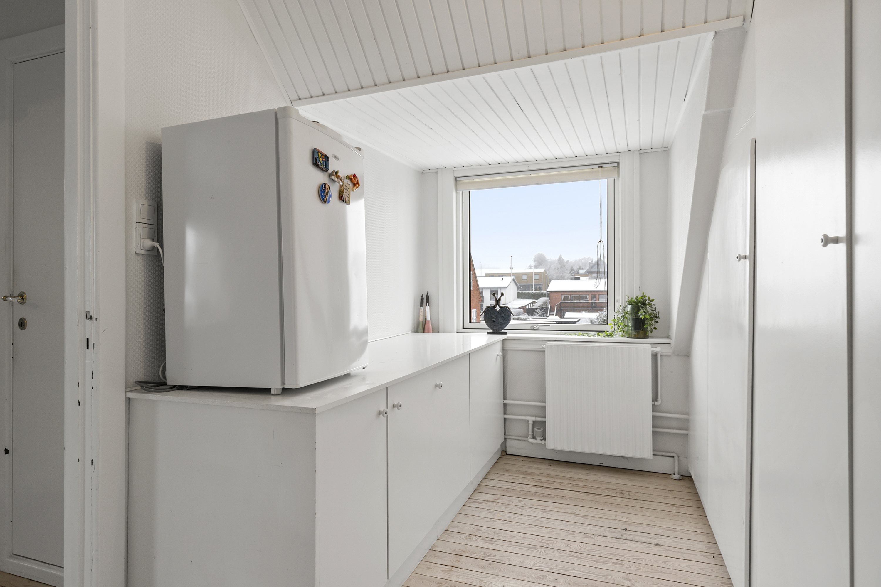 Fremhævet gang billede i fuldskærmstilstand. Billede af Møllevej 48, 9800 Hjørring