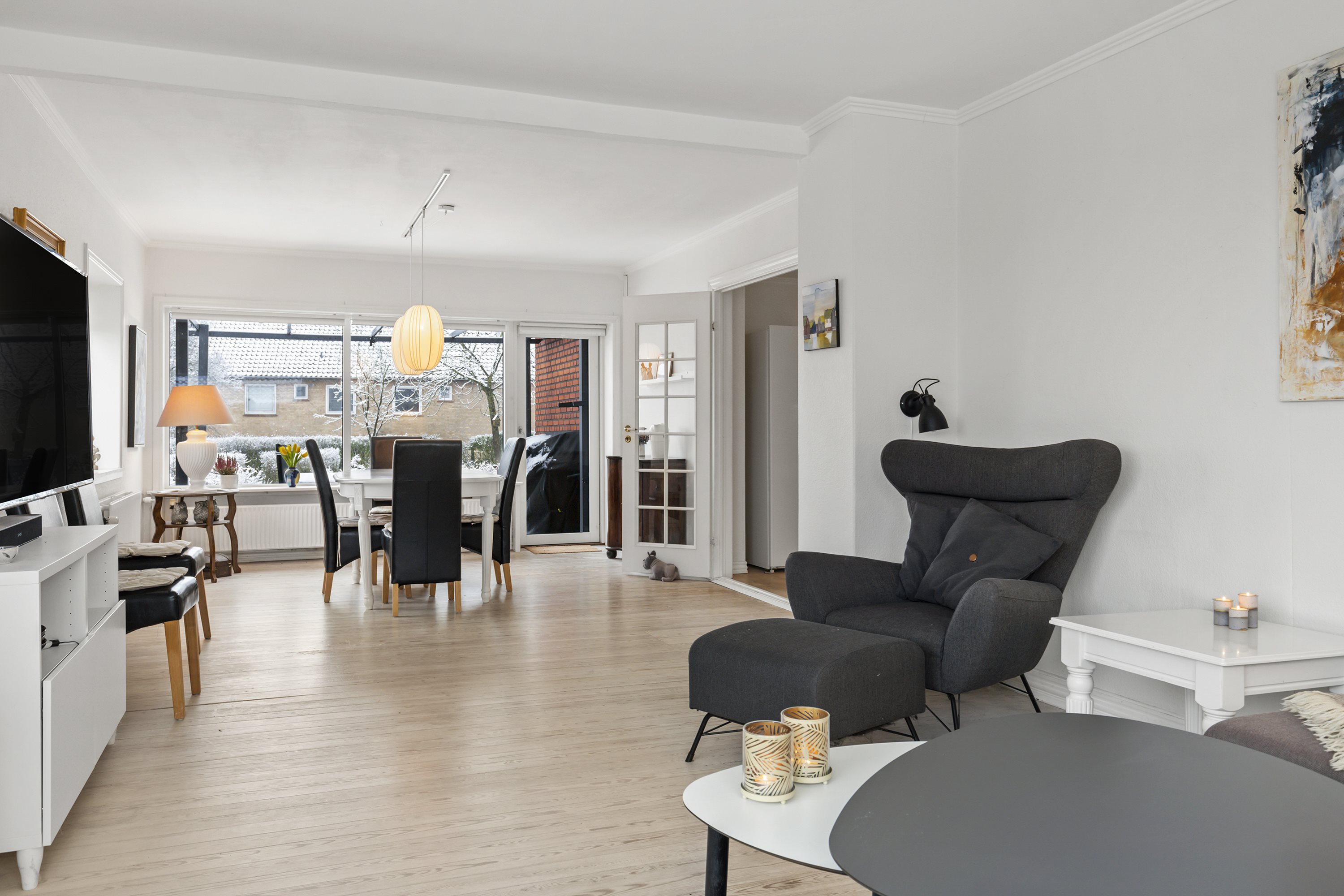 Fremhævet stue billede i fuldskærmstilstand. Billede af Møllevej 48, 9800 Hjørring