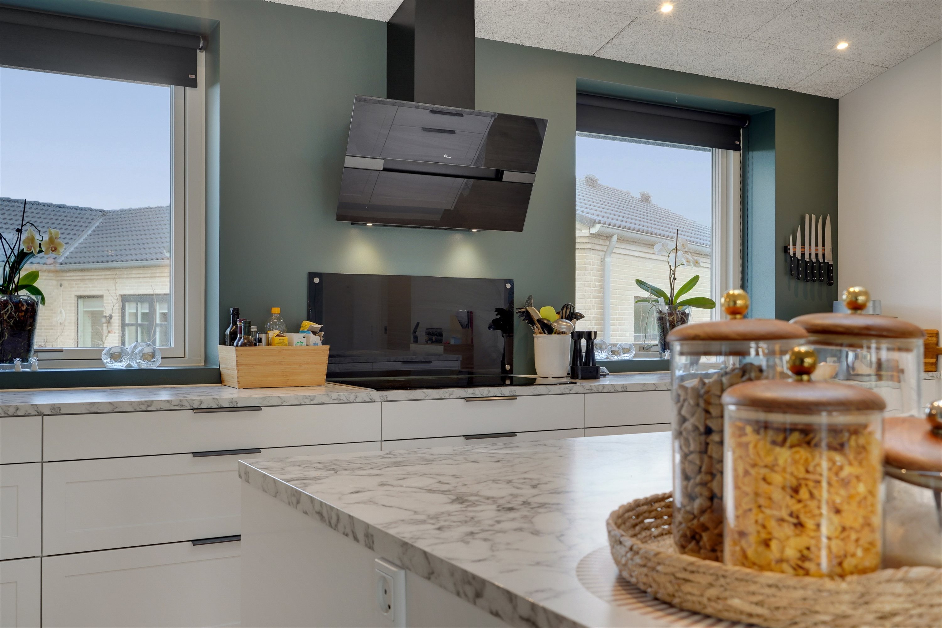 Fremhævet køkken alrum billede i fuldskærmstilstand. Billede af Søndertoften 73, 6800 Varde