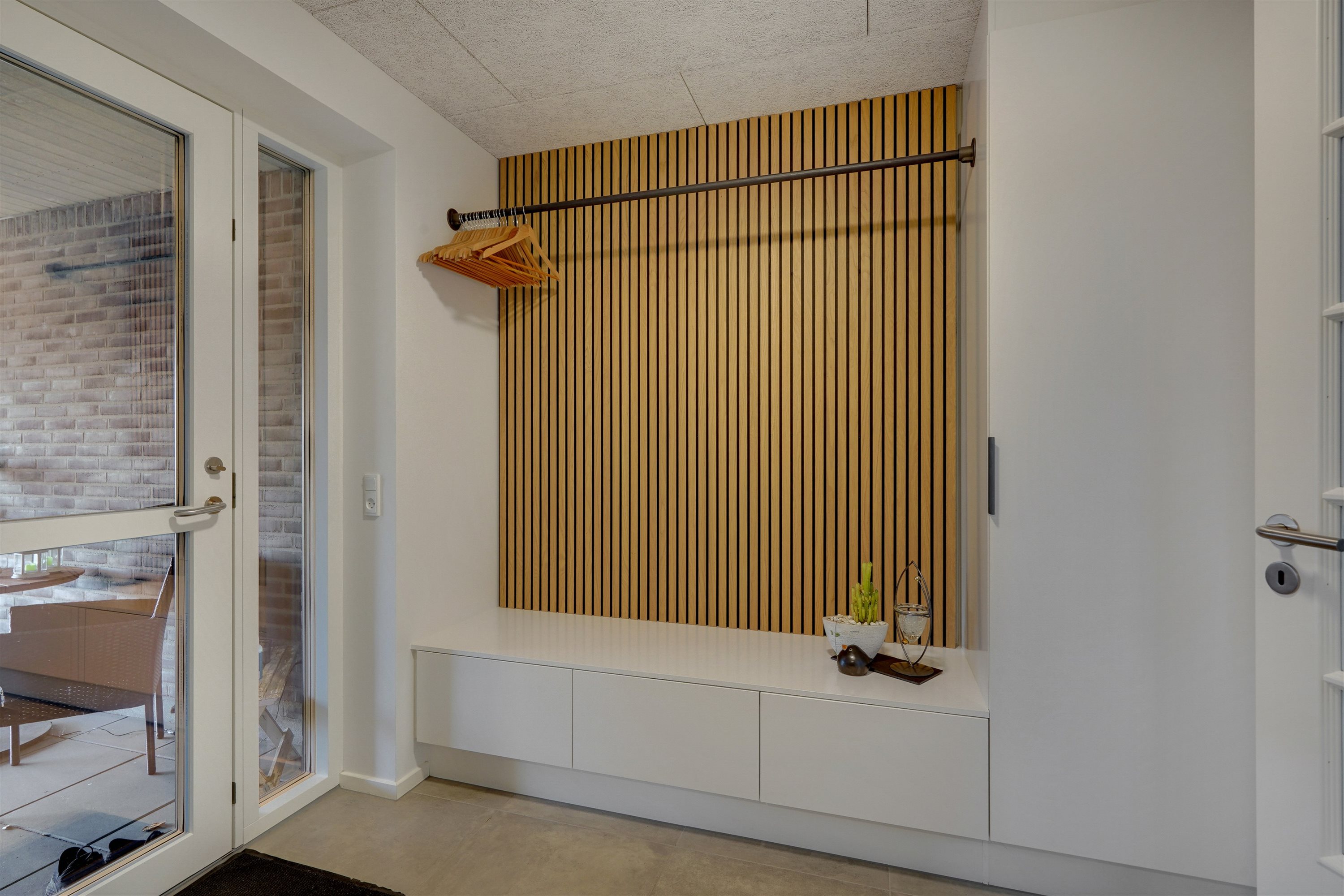 Fremhævet entré billede i fuldskærmstilstand. Billede af Søndertoften 73, 6800 Varde