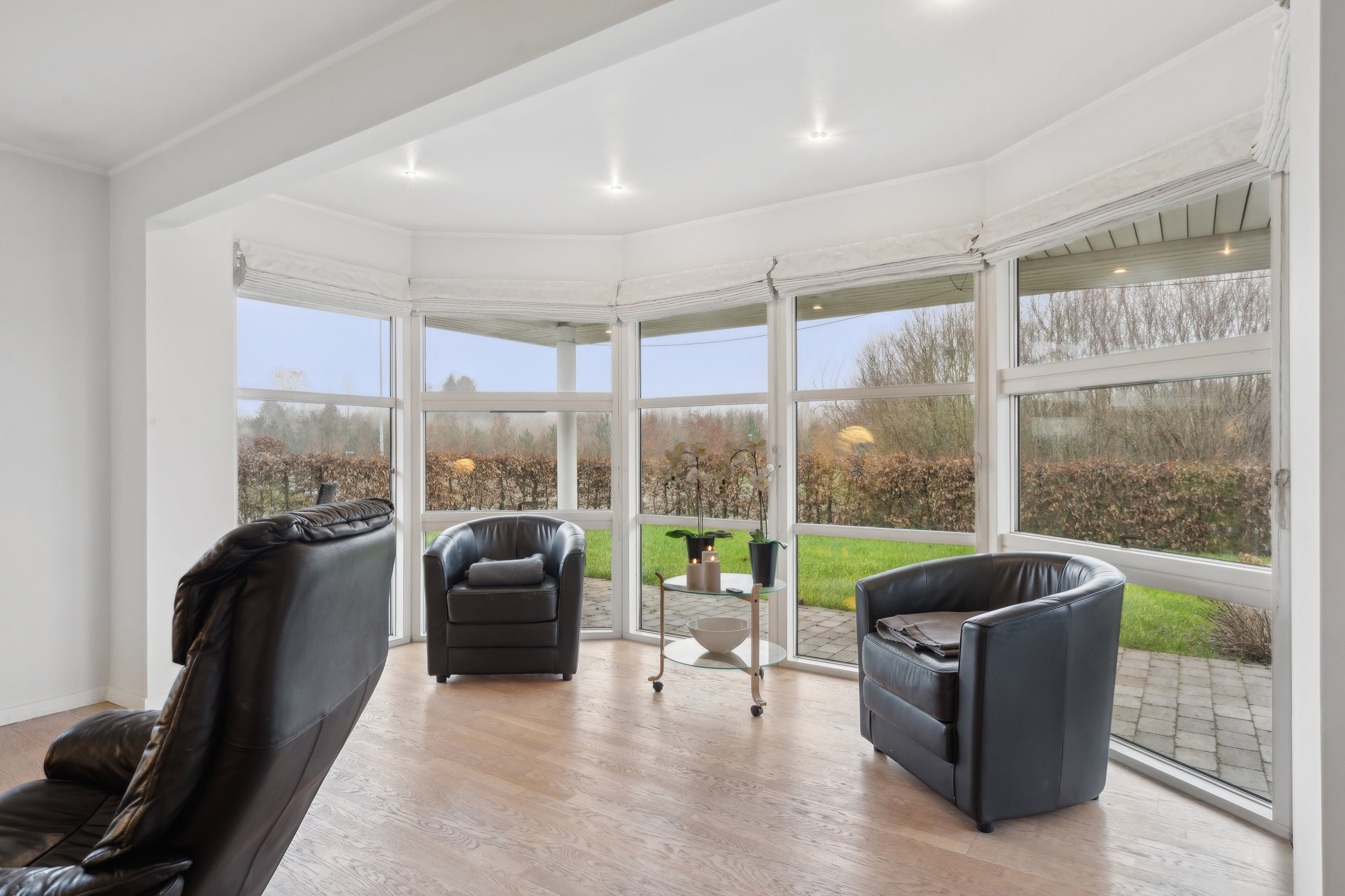 Fremhævet udestue billede i fuldskærmstilstand. Billede af Æblehaven 7, 5462 Morud