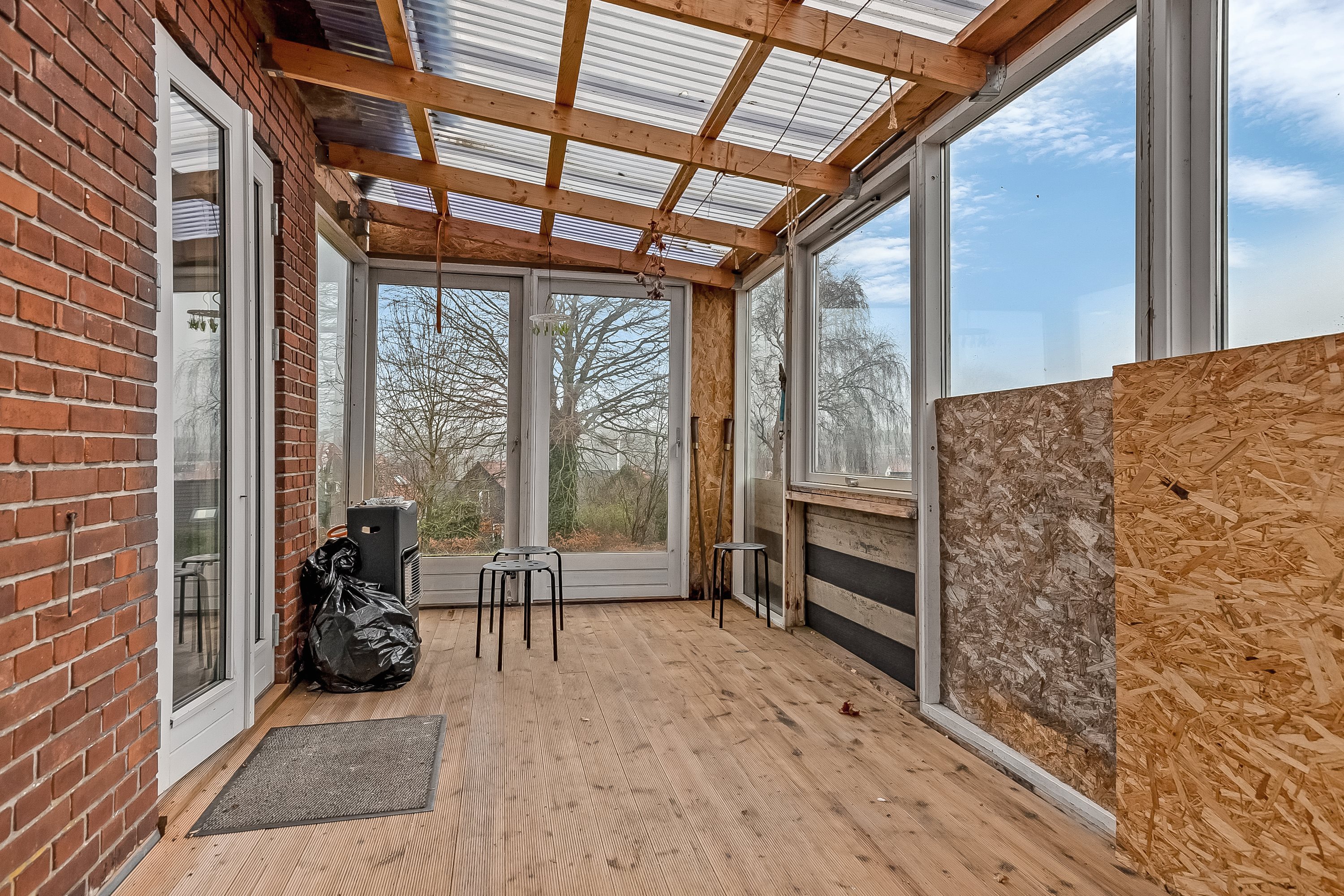 Fremhævet udestue billede i fuldskærmstilstand. Billede af Poul Møllers Vej 22, 6000 Kolding