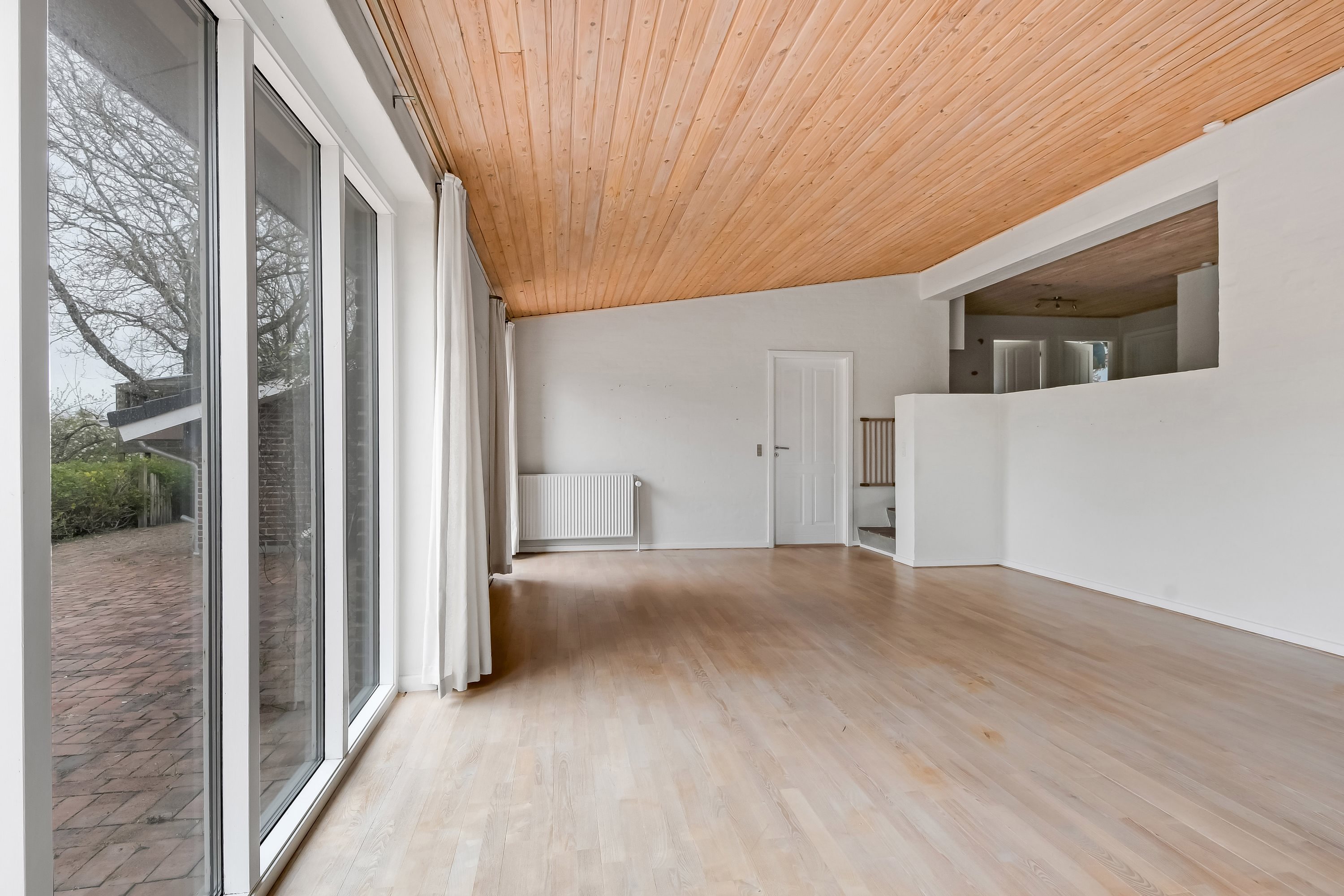 Fremhævet stue billede i fuldskærmstilstand. Billede af Stentofterne 18, 7600 Struer