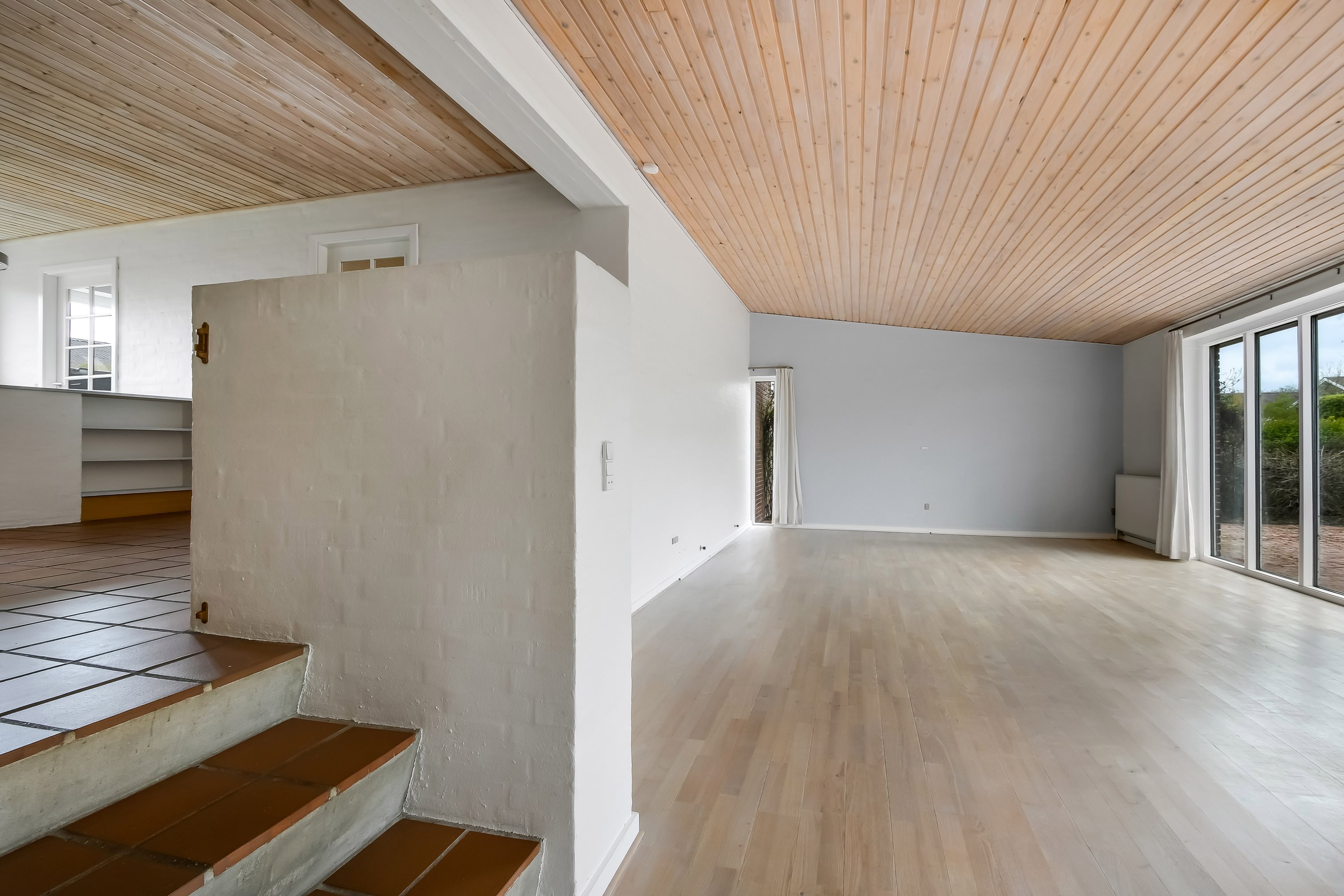 Fremhævet stue billede i fuldskærmstilstand. Billede af Stentofterne 18, 7600 Struer