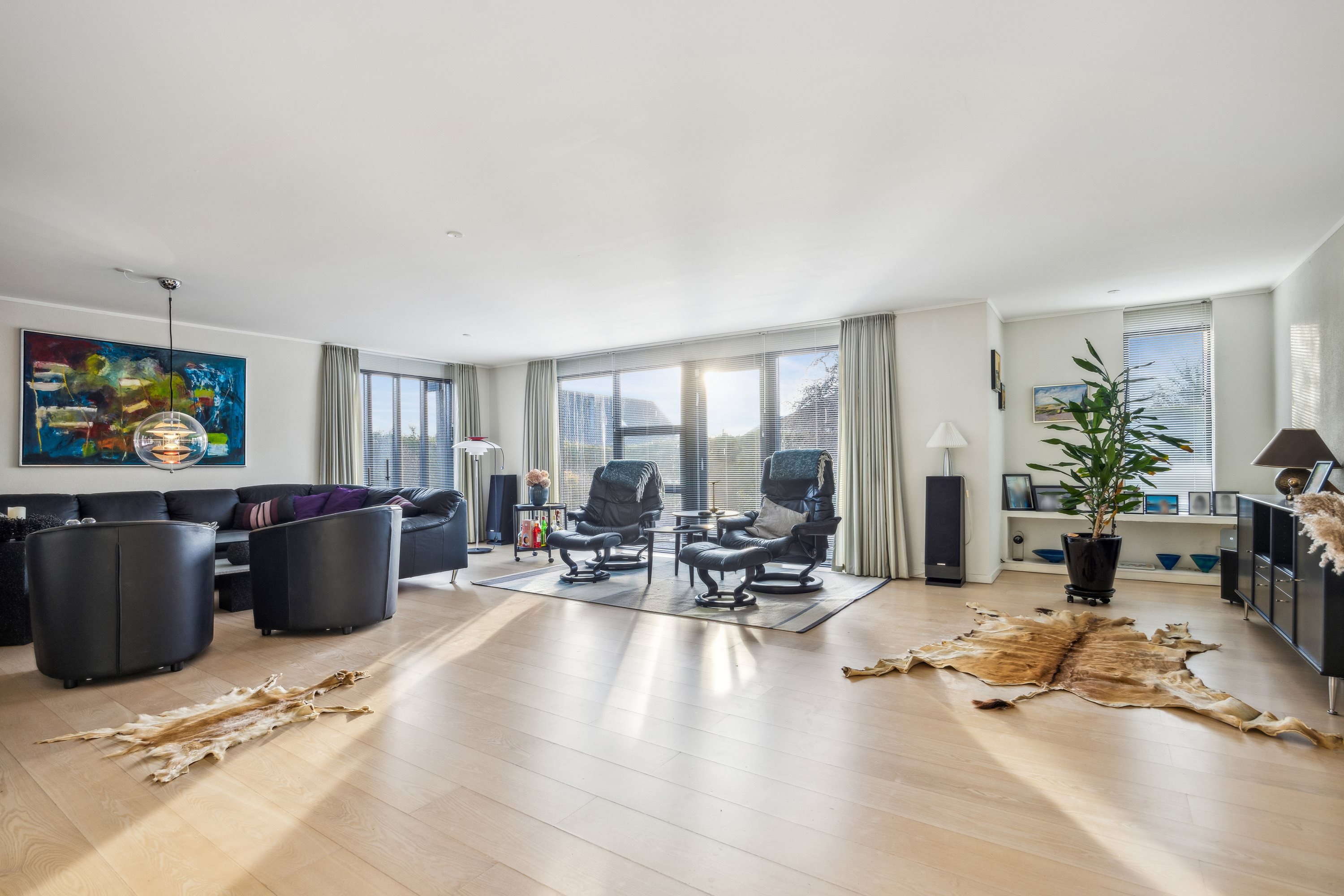 Miniaturebillede 2: stue. Billede af Kastanievej 7, 9460 Brovst