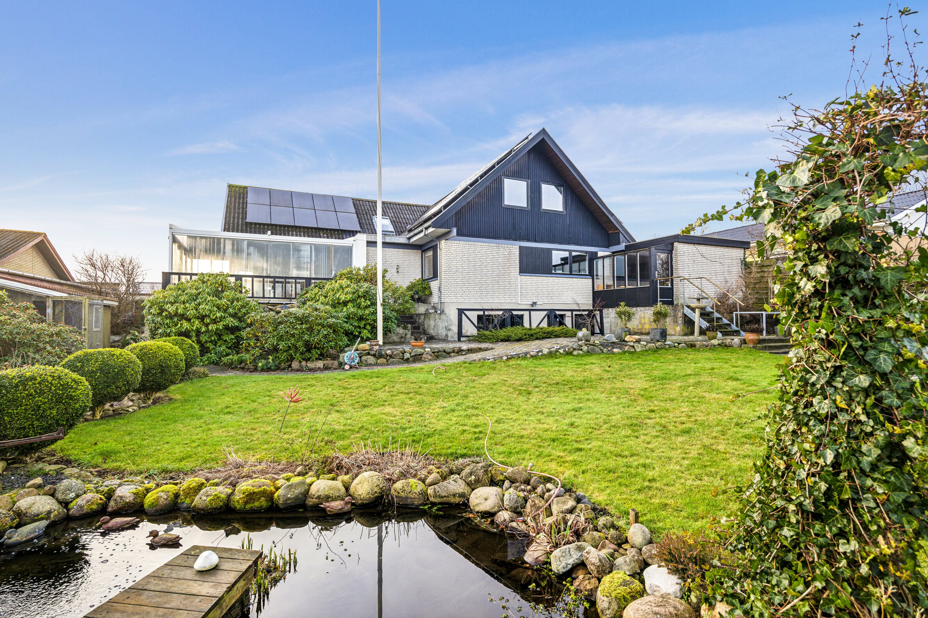 Fremhævet ejendommen billede i fuldskærmstilstand. Billede af Kastanievej 7, 9460 Brovst