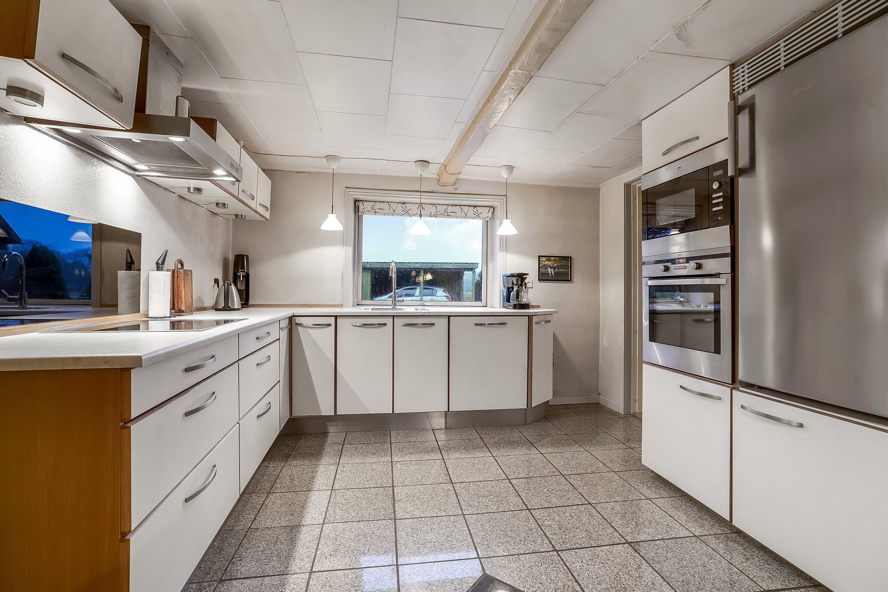 Fremhævet køkken billede i fuldskærmstilstand. Billede af Tremhusevej 4, Bjerlev, 7300 Jelling