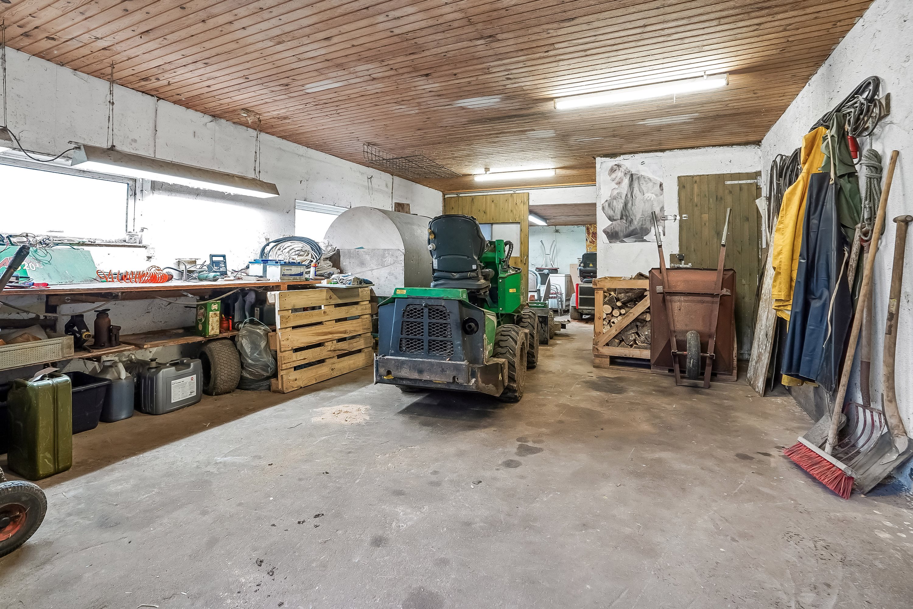 Fremhævet andet billede i fuldskærmstilstand. Billede af Tremhusevej 4, Bjerlev, 7300 Jelling