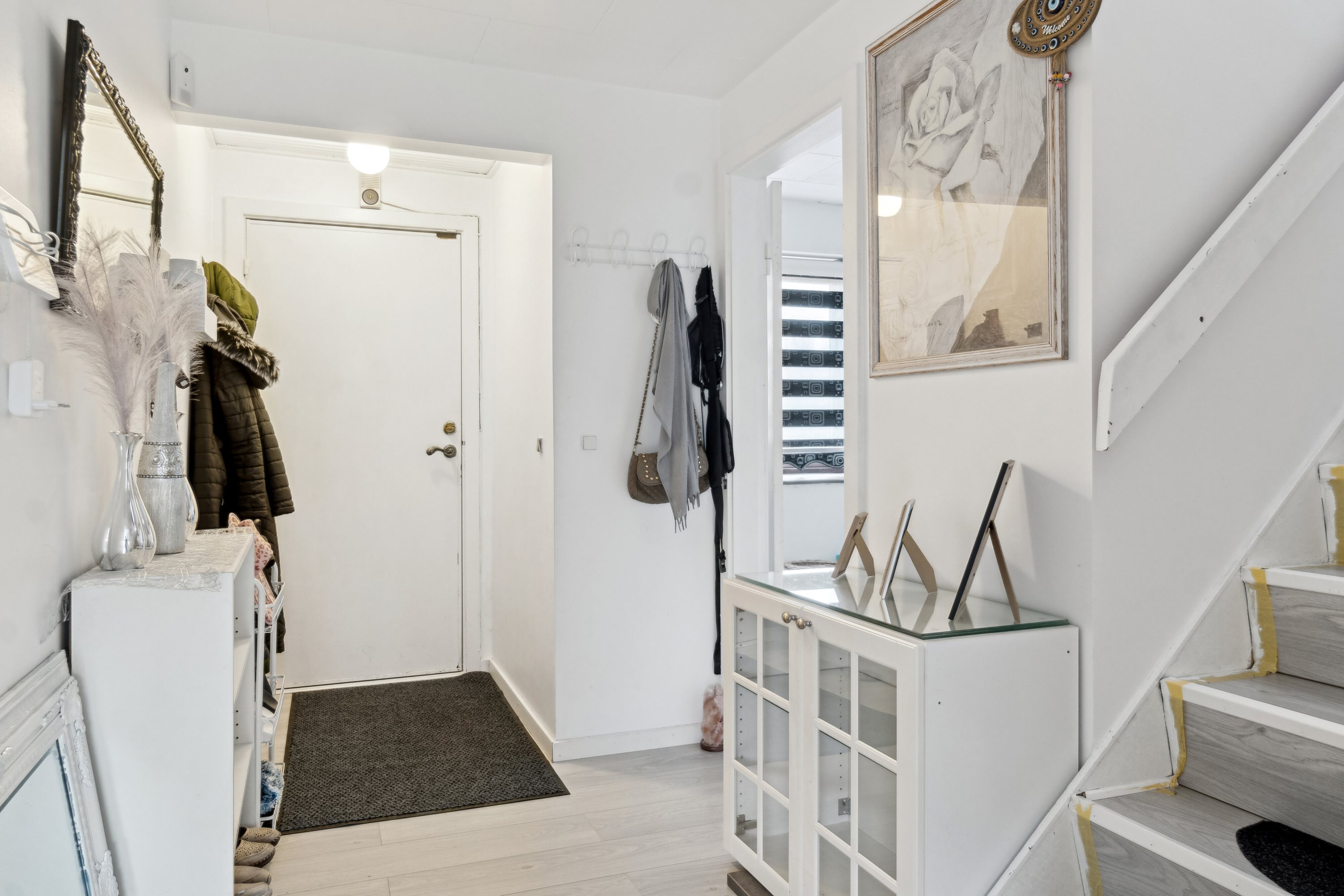 Fremhævet hall billede i fuldskærmstilstand. Billede af Assensvej 35, 4700 Næstved