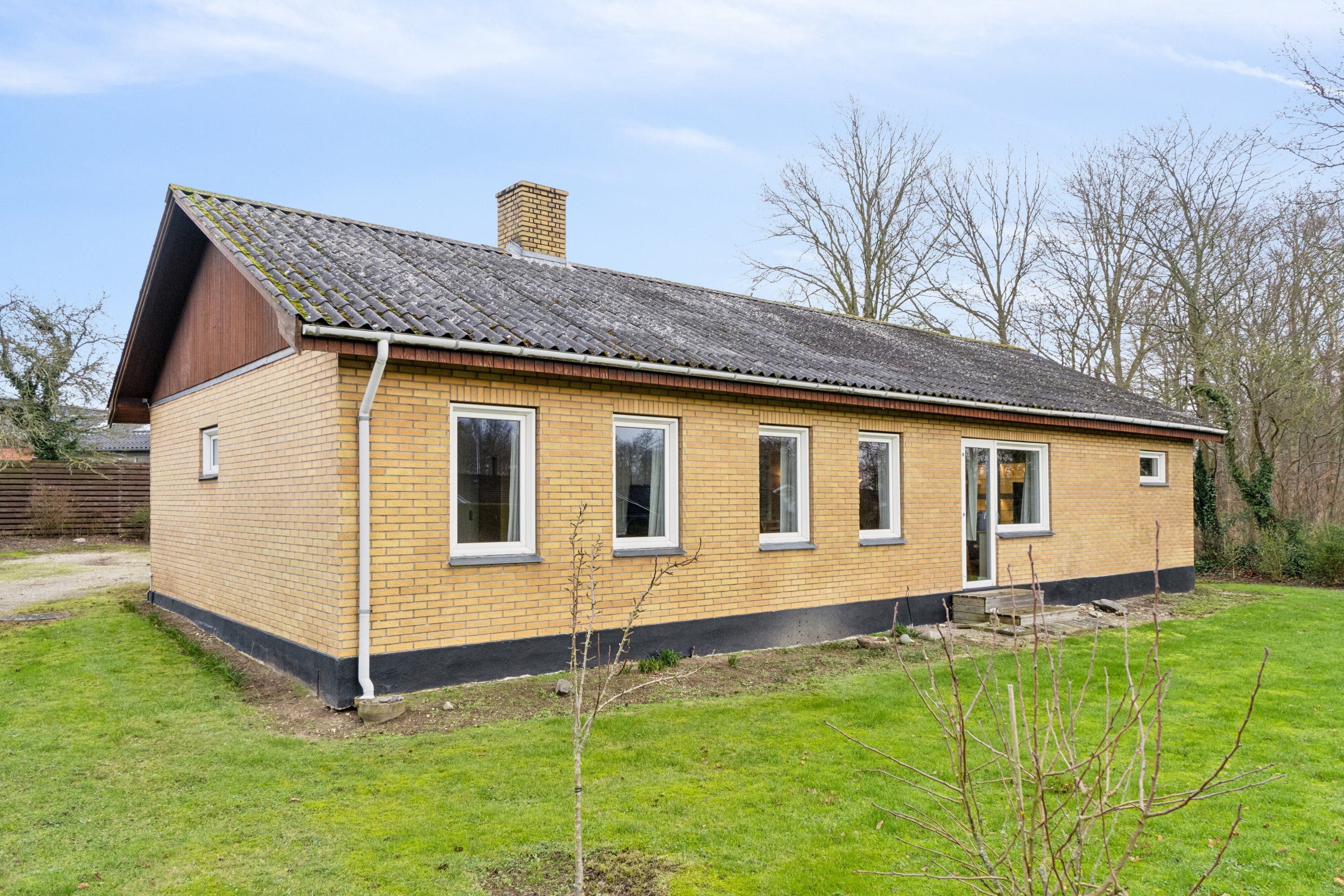 Fremhævet set fra haven billede i fuldskærmstilstand. Billede af Thorsvej 3, 4760 Vordingborg