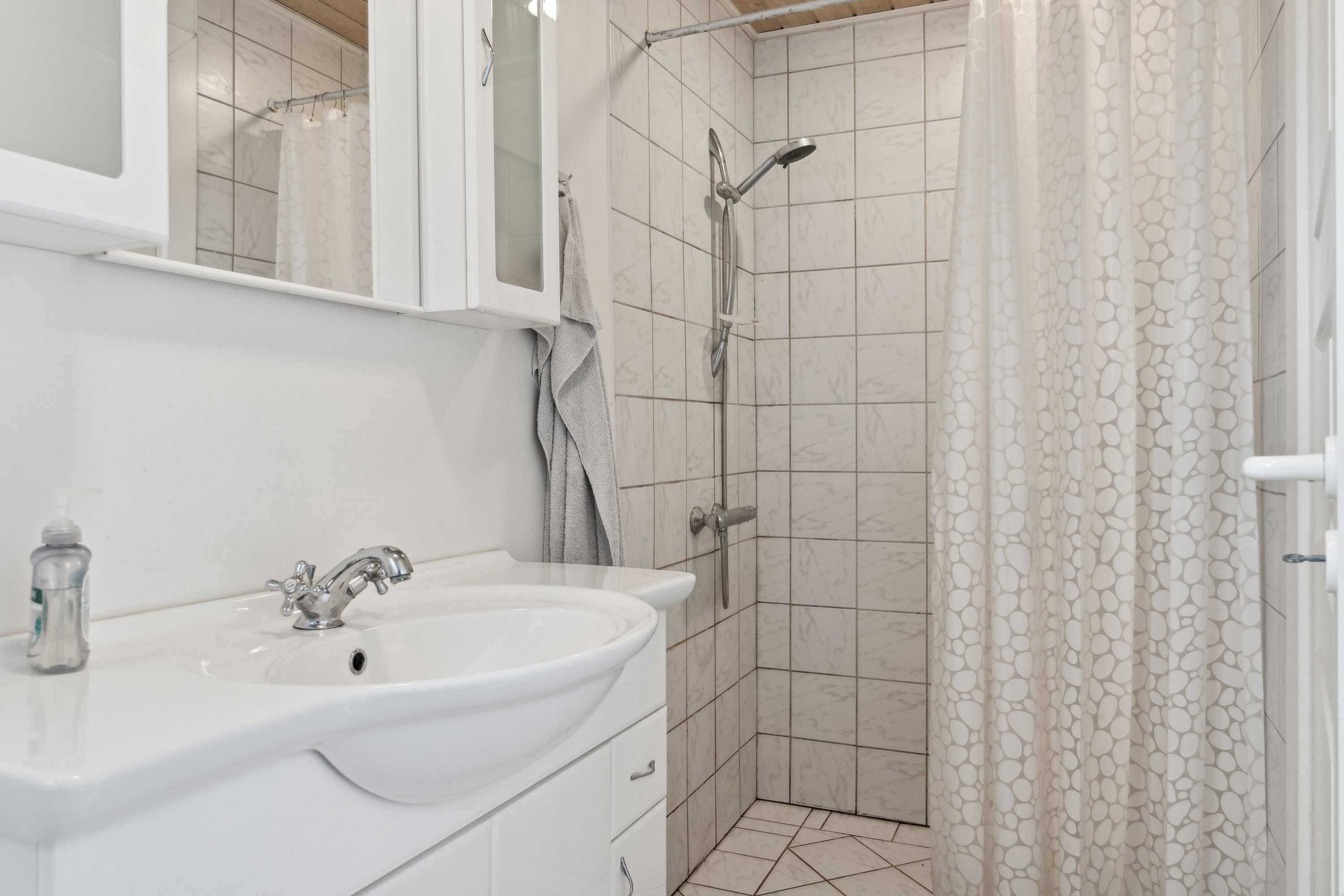 Fremhævet badeværelse billede i fuldskærmstilstand. Billede af Thorsvej 3, 4760 Vordingborg