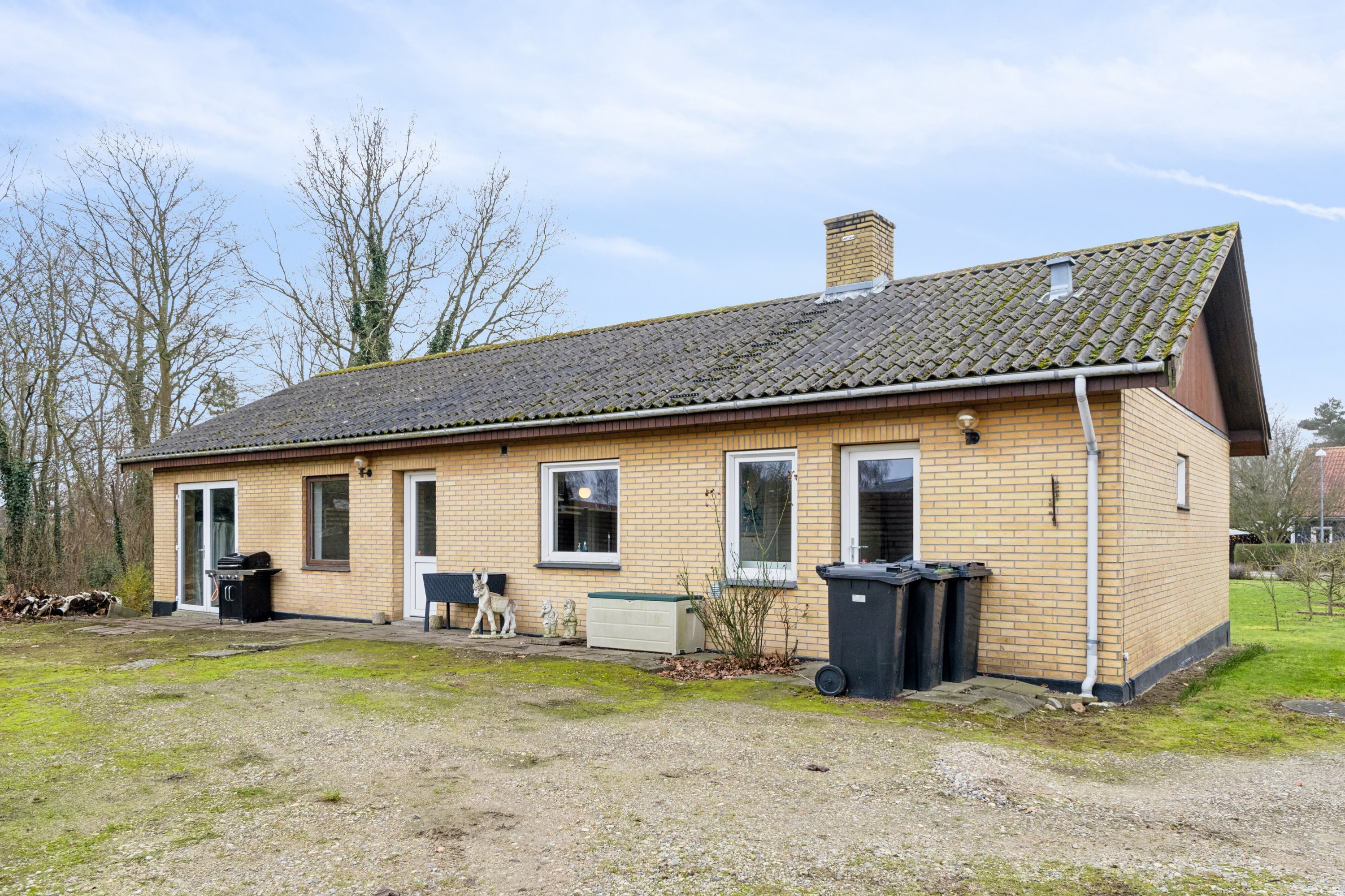 Fremhævet set fra haven billede i fuldskærmstilstand. Billede af Thorsvej 3, 4760 Vordingborg