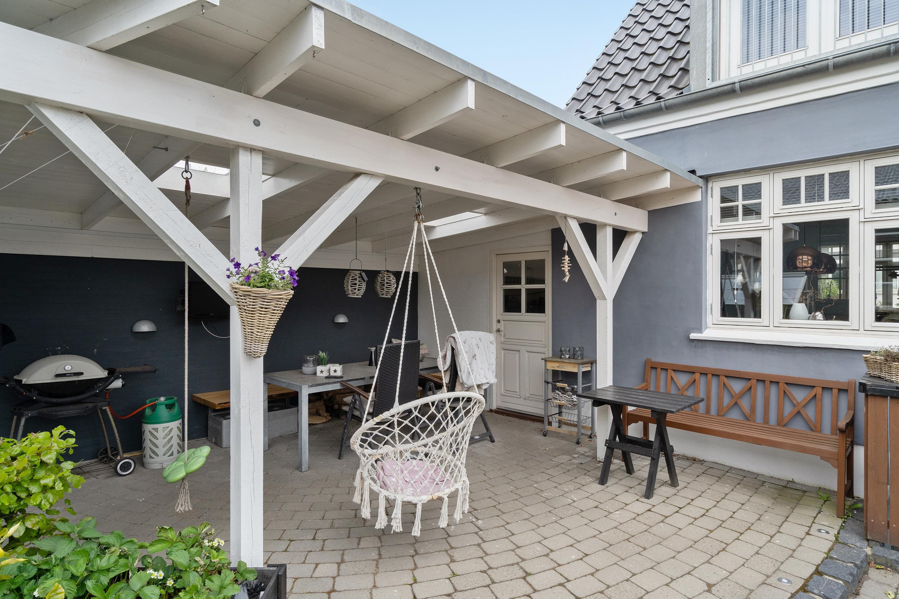 Fremhævet overdækket terrasse billede i fuldskærmstilstand. Billede af Mosbjergvej 441, Mosbjerg, 9870 Sindal