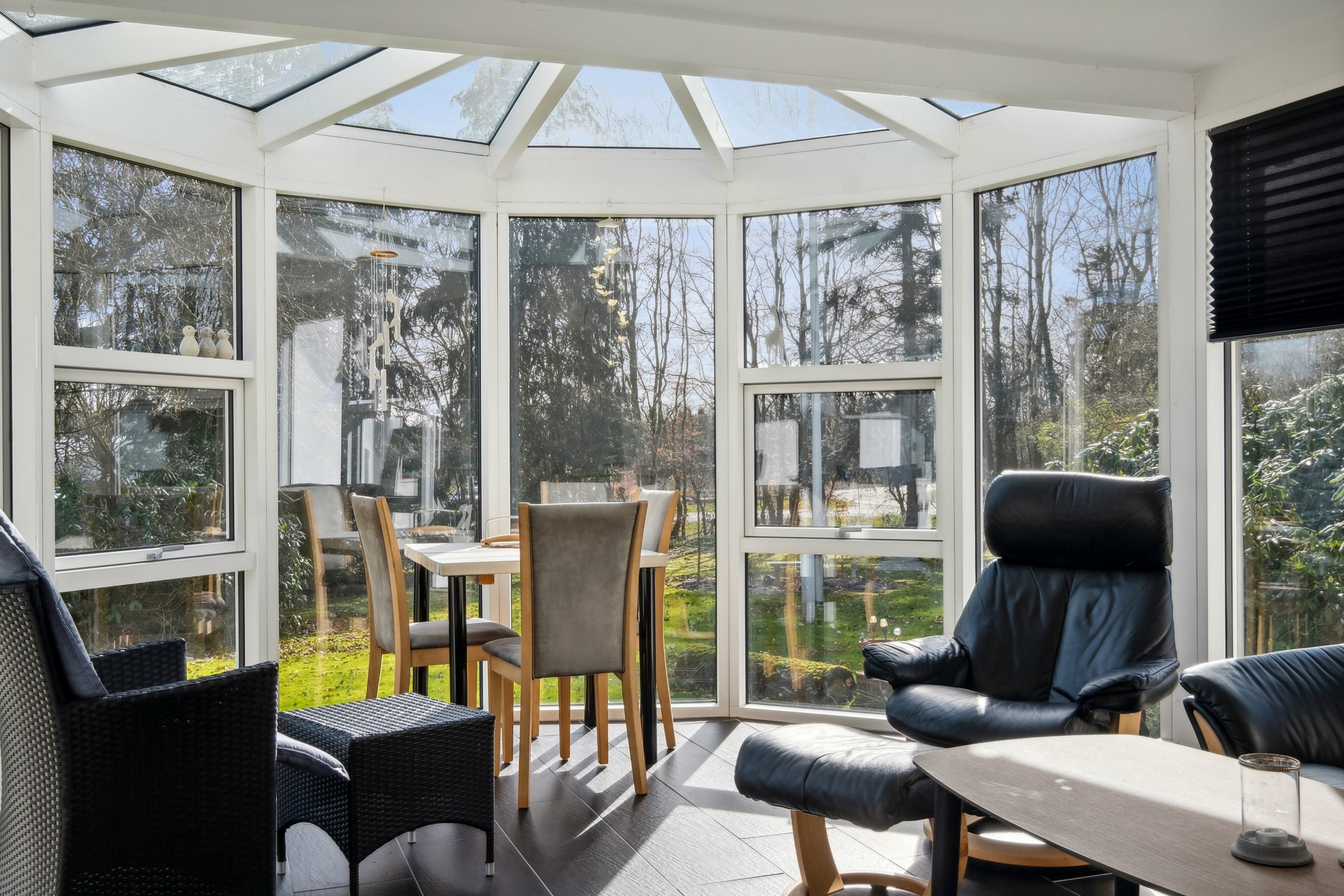 Fremhævet udestue billede i fuldskærmstilstand. Billede af Tingskoven 2, 8310 Tranbjerg J